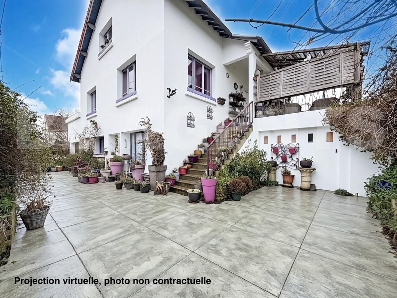 Maison 8 Pièce(s) LAGNY-SUR-MARNE - Photo 1