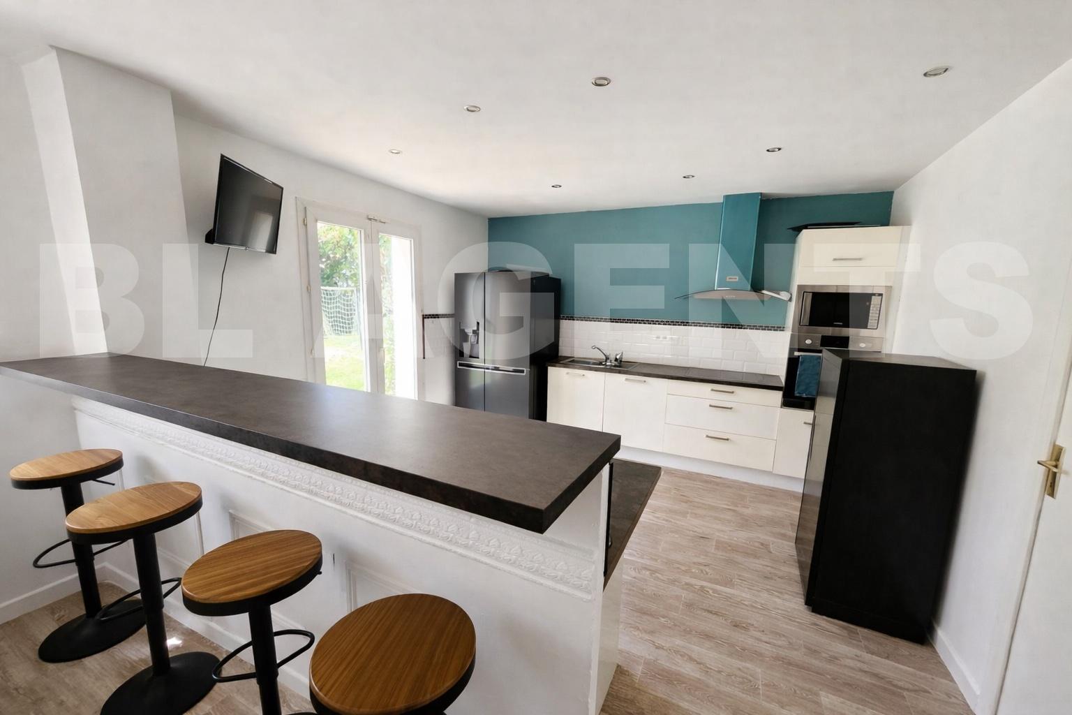 Maison 9 Pièce(s) LE PERRAY-EN-YVELINES - Photo 5