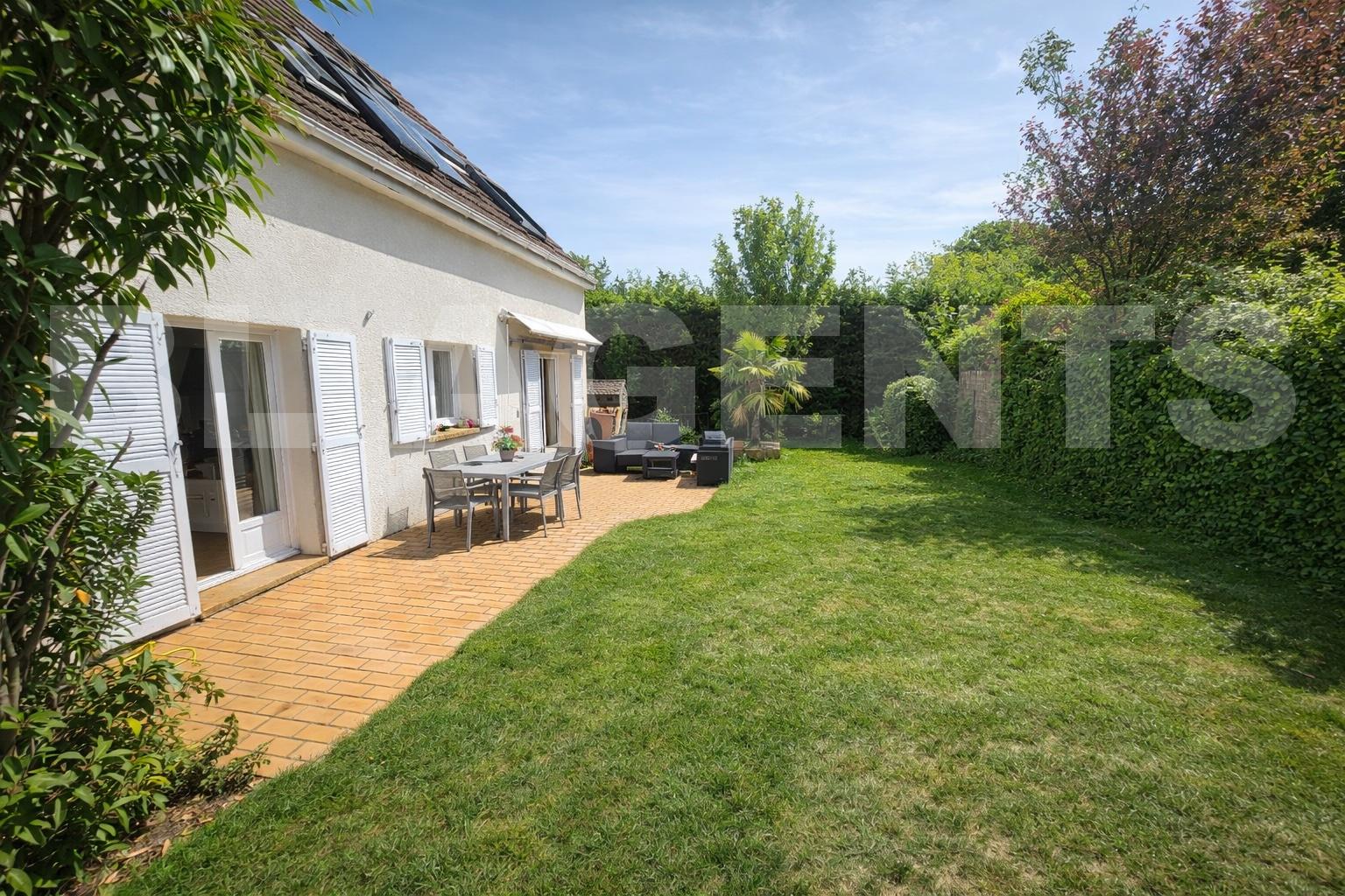 Maison 9 Pièce(s) LE PERRAY-EN-YVELINES - Photo 12