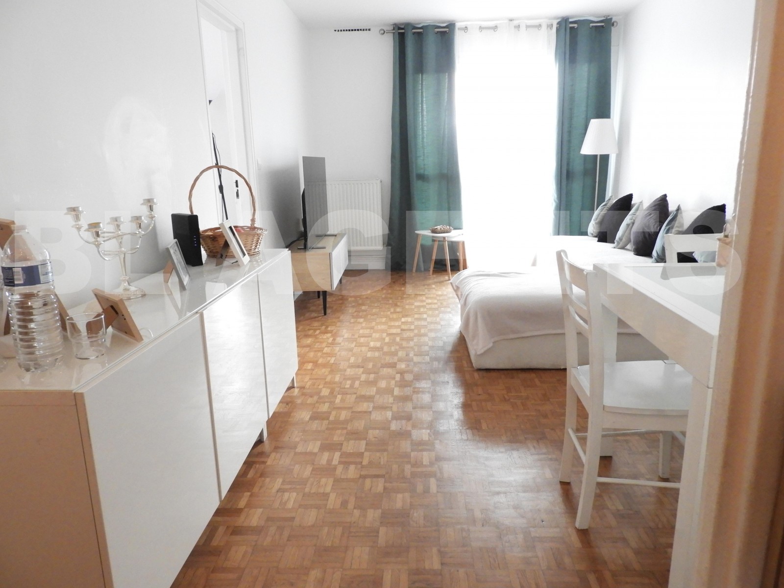 Appartement 4 Pièce(s) VILLENEUVE-LA-GARENNE - Photo 1