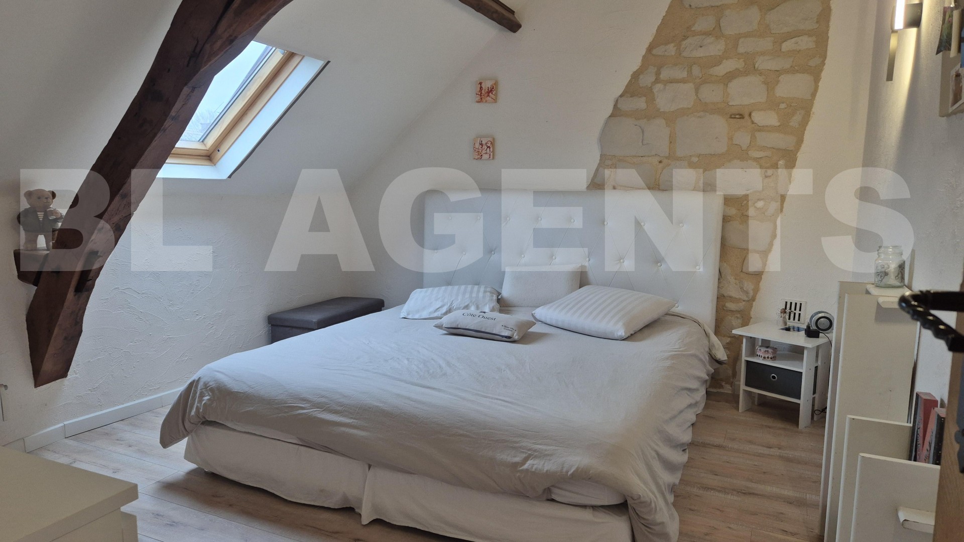 Maison de ville 6 Pièce(s) YVRE-LE-POLIN - Photo 12