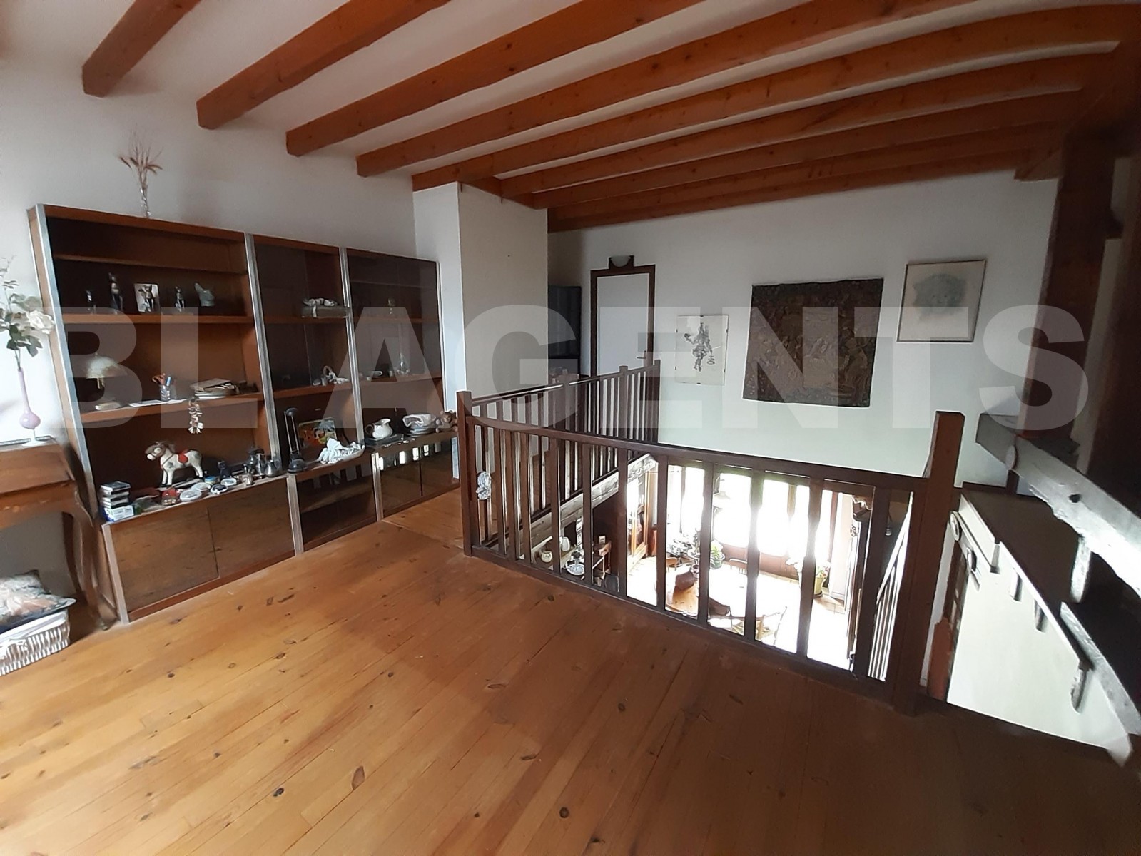 Maison 5 Pièce(s) SAINT-SULPICE-LES-FEUILLES - Photo 8