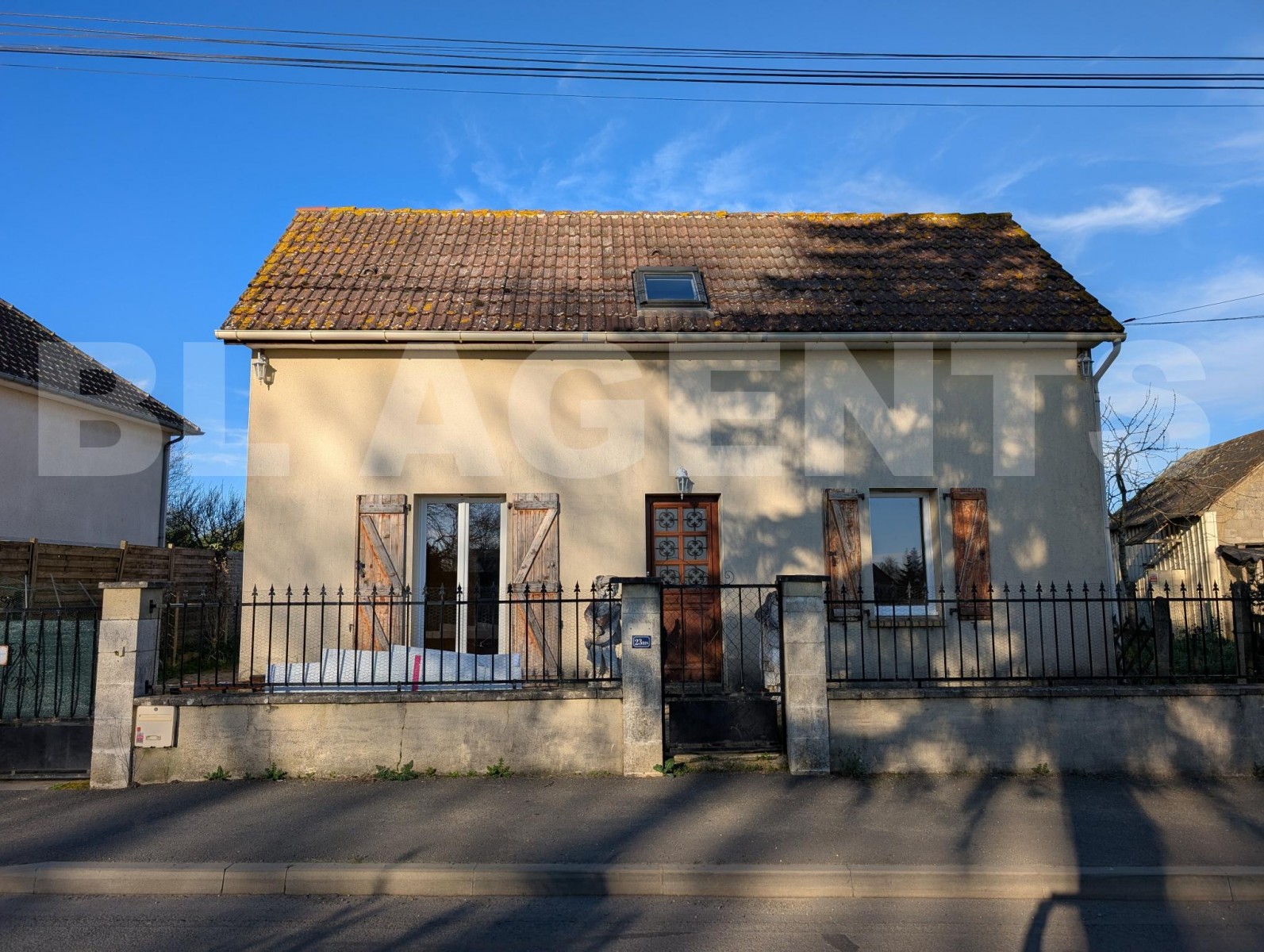 Maison de village 5 Pièce(s) MEZERAY - Photo 2