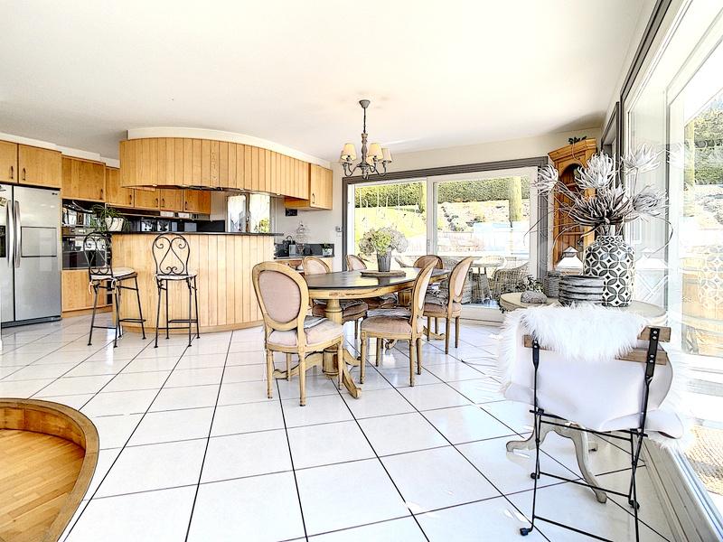 Maison 8 Pièce(s) SAINT-CERGUES - Photo 9