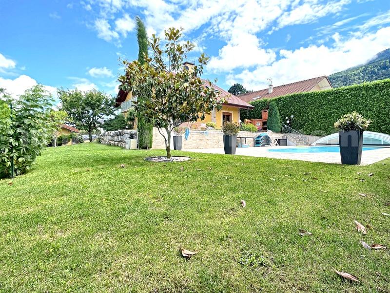 Maison 6 Pièce(s) SAINT-CERGUES - Photo 10