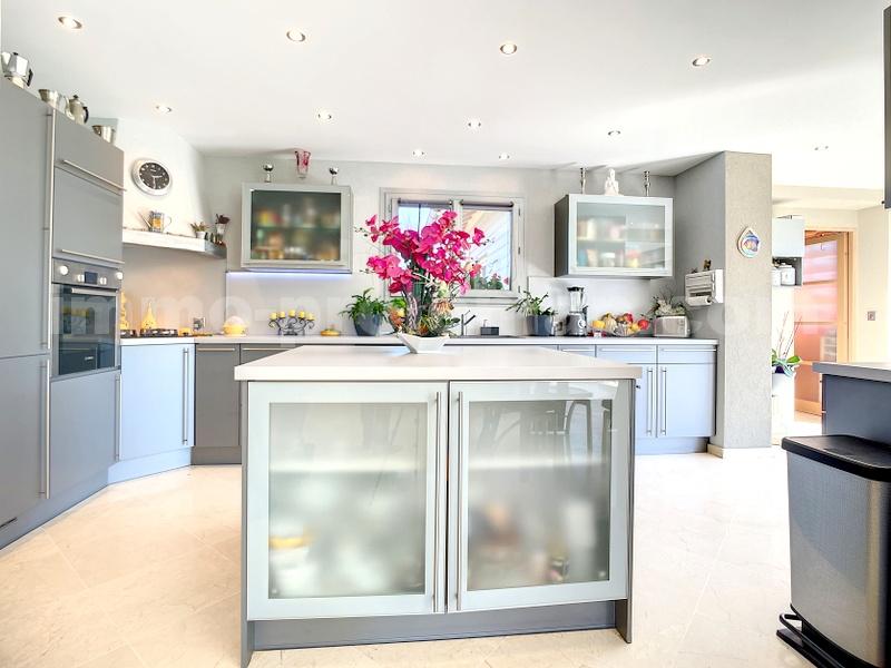 Maison 6 Pièce(s) PERS-JUSSY - Photo 11