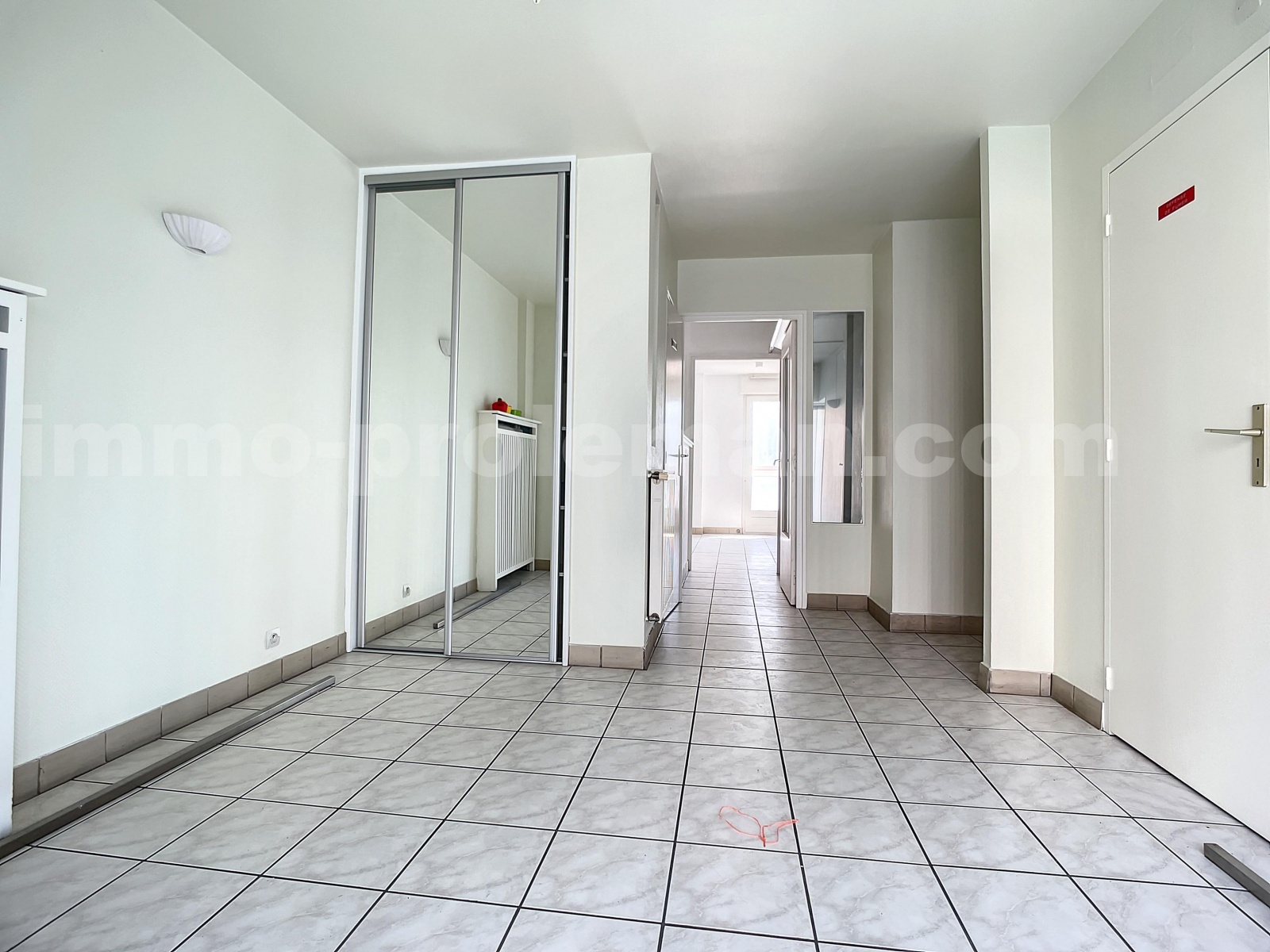 Local 2 Rooms AMBILLY - Photo 7