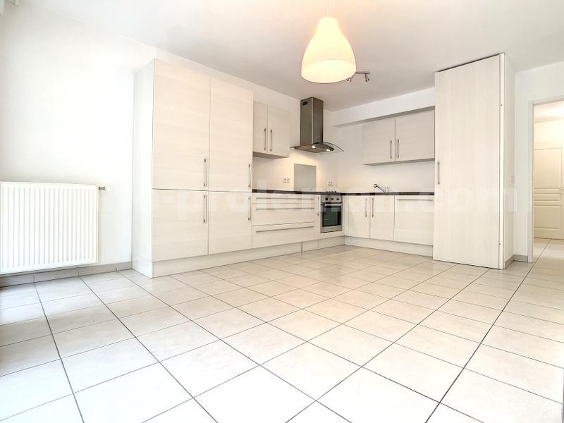 Appartement 3 Pièce(s) ETREMBIERES - Photo 2