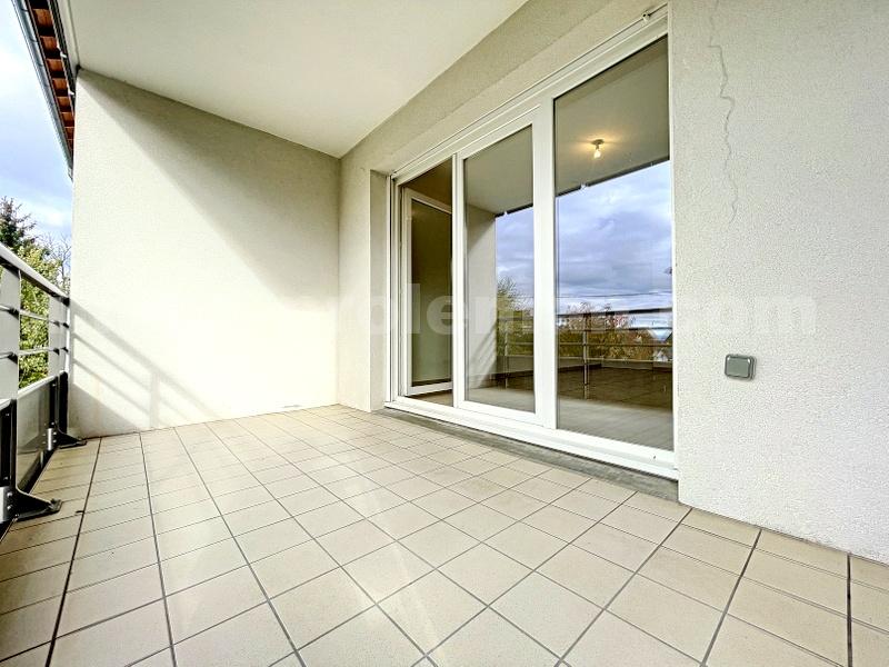 Apartment 3 Rooms SAINT-CERGUES - Photo 5