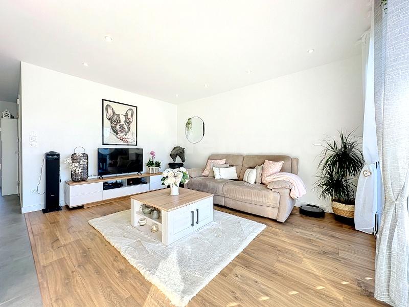 House 5 Rooms ARTHAZ-PONT-NOTRE-DAME - Photo 3