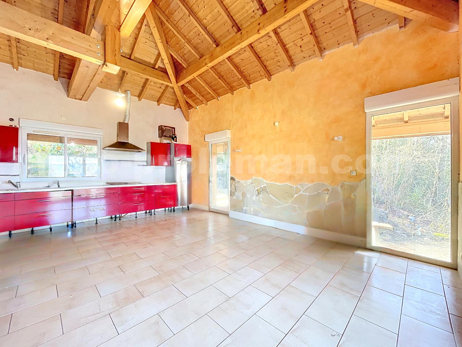 Maison 4 Pièce(s) SAINT-CERGUES - Photo 2