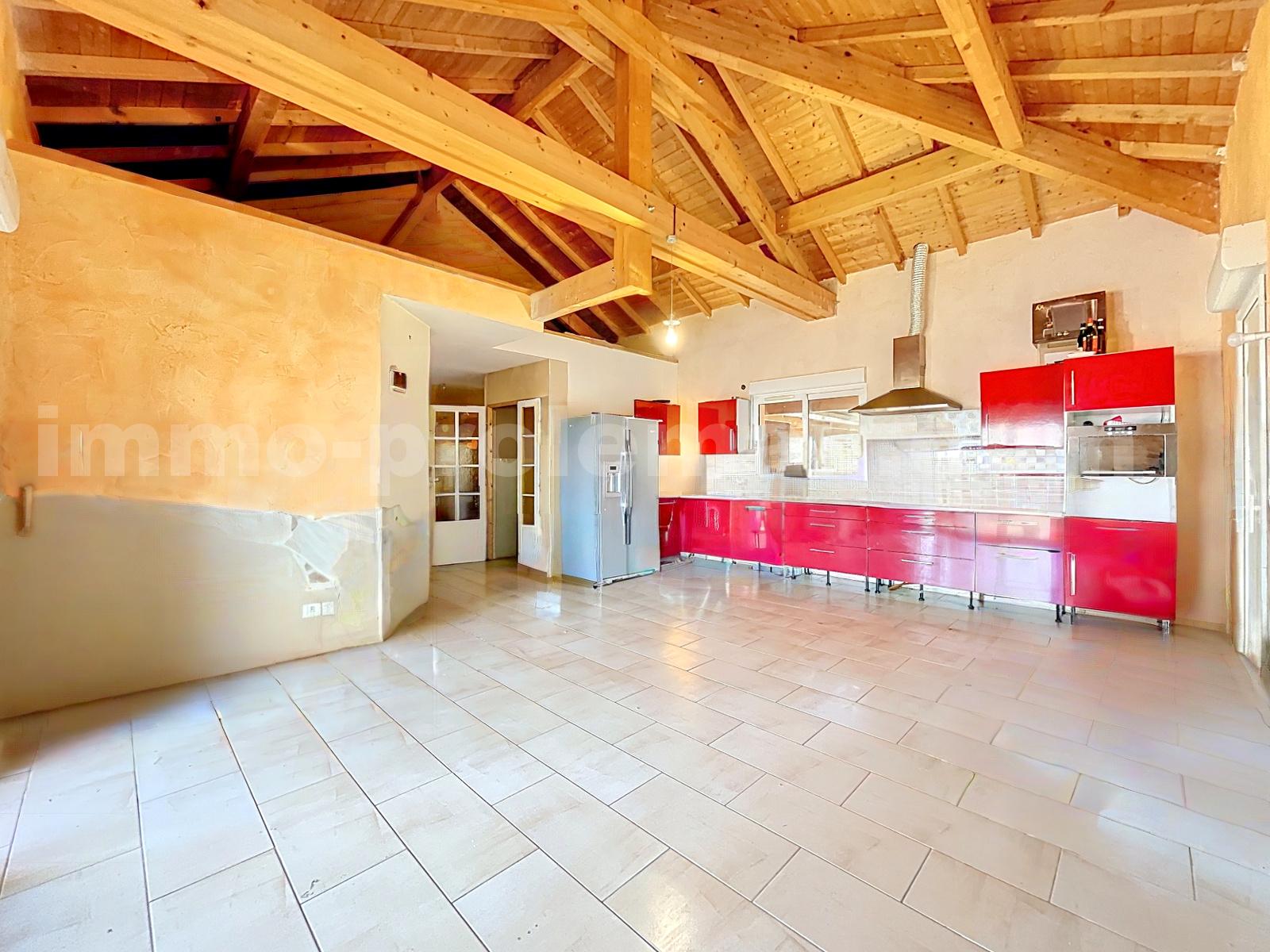 Maison 4 Pièce(s) SAINT-CERGUES - Photo 4
