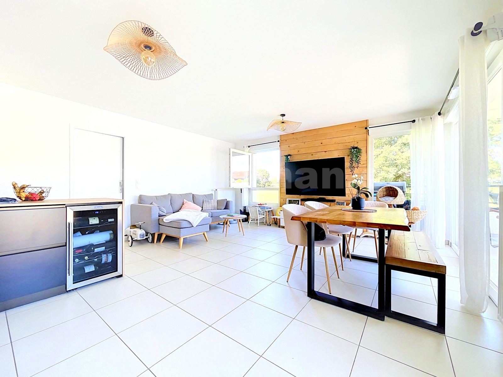 Appartement 4 Pièce(s) VILLY-LE-PELLOUX - Photo 3