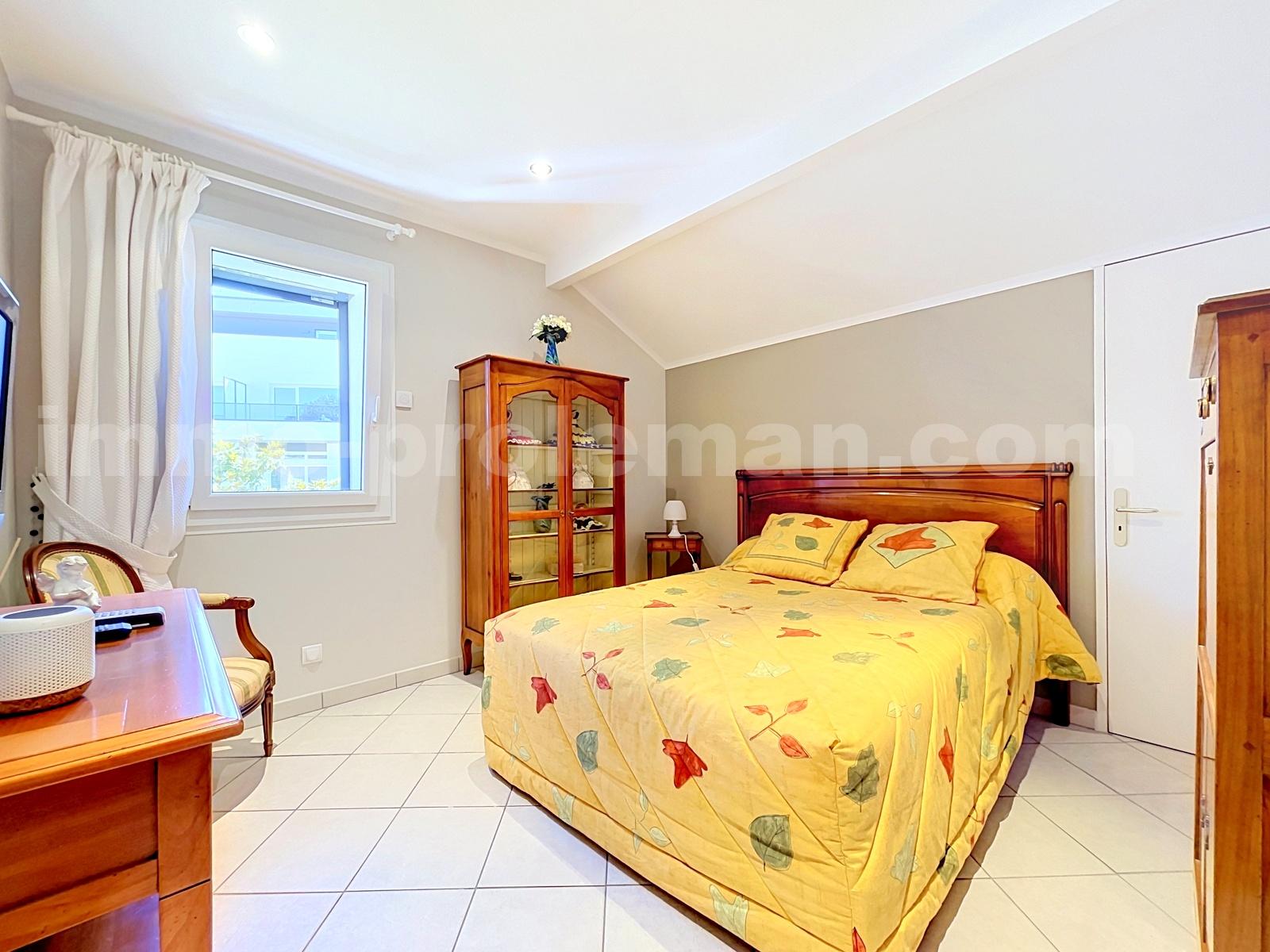 House 5 Rooms CRANVES-SALES - Photo 19