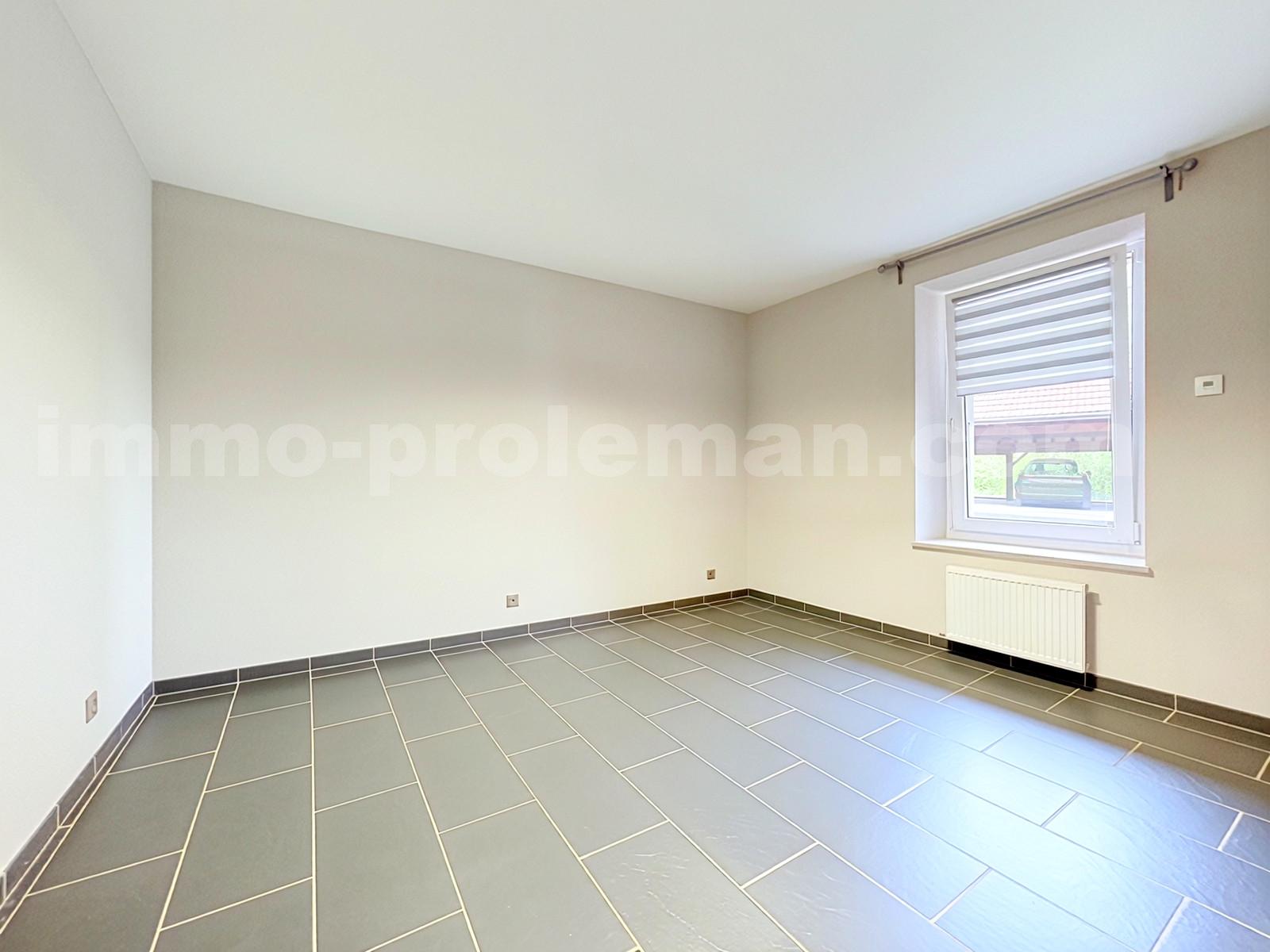 House 6 Rooms ETAUX - Photo 8