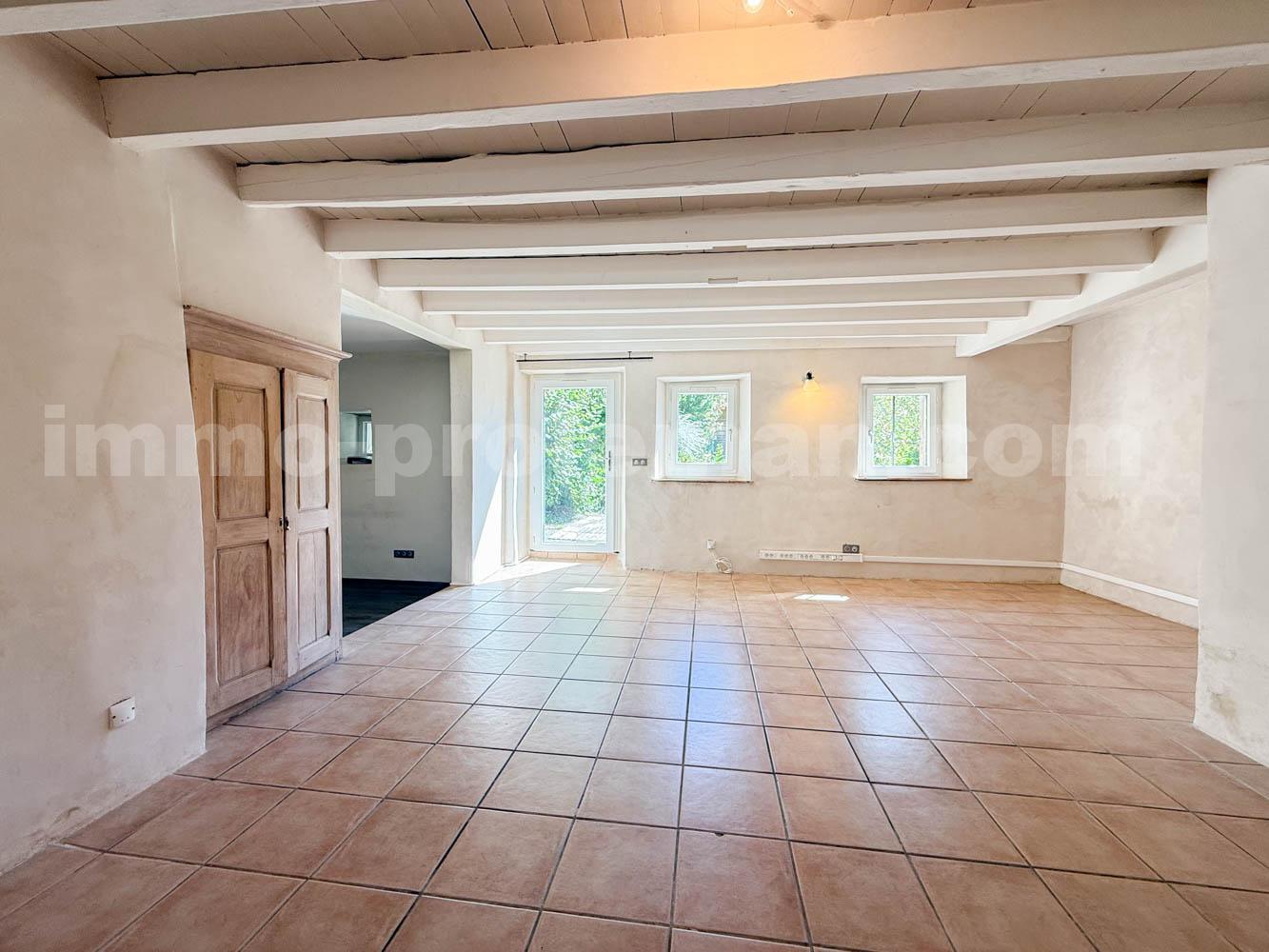 House 5 Rooms MESIGNY - Photo 2