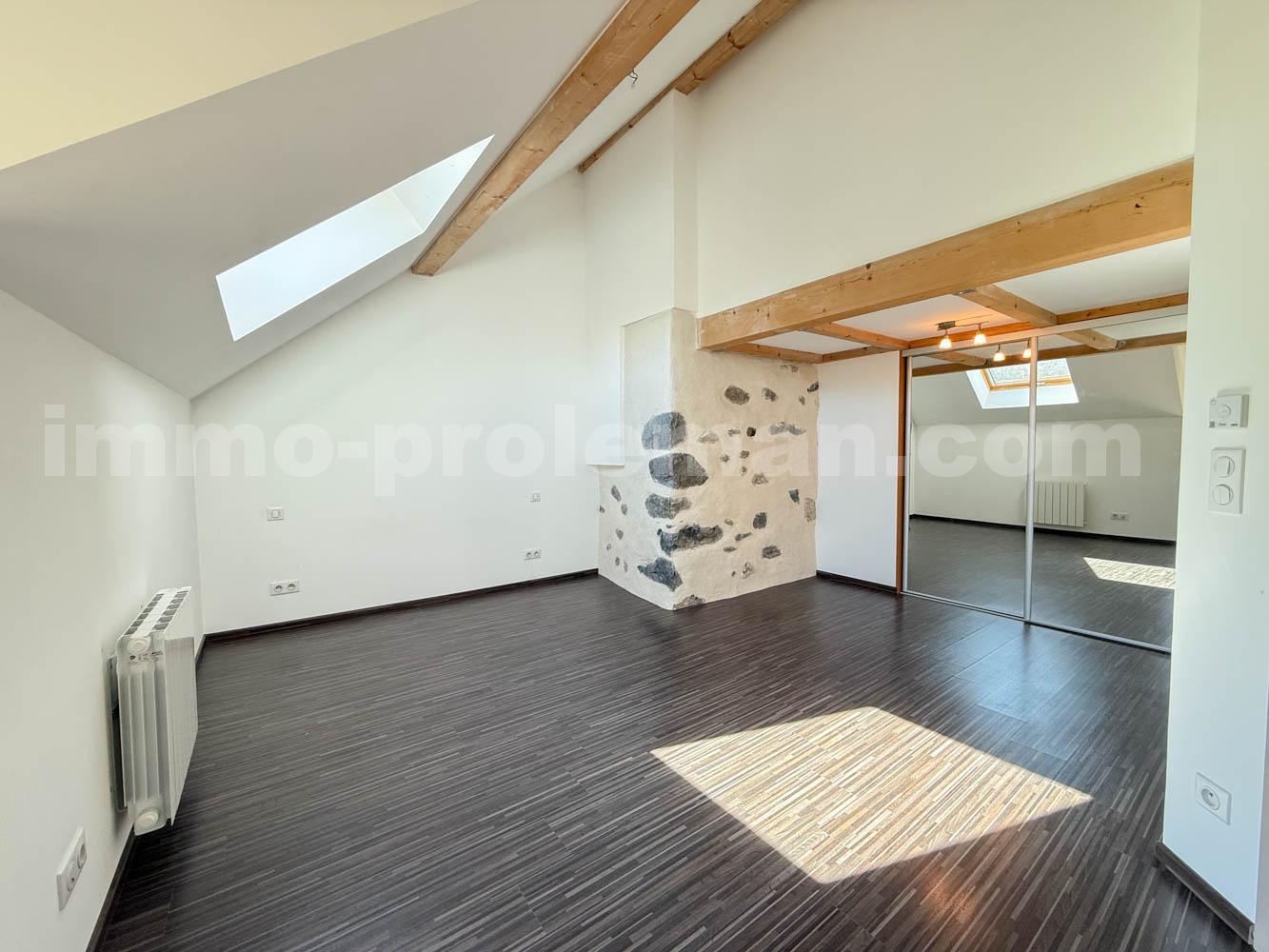 House 5 Rooms MESIGNY - Photo 5