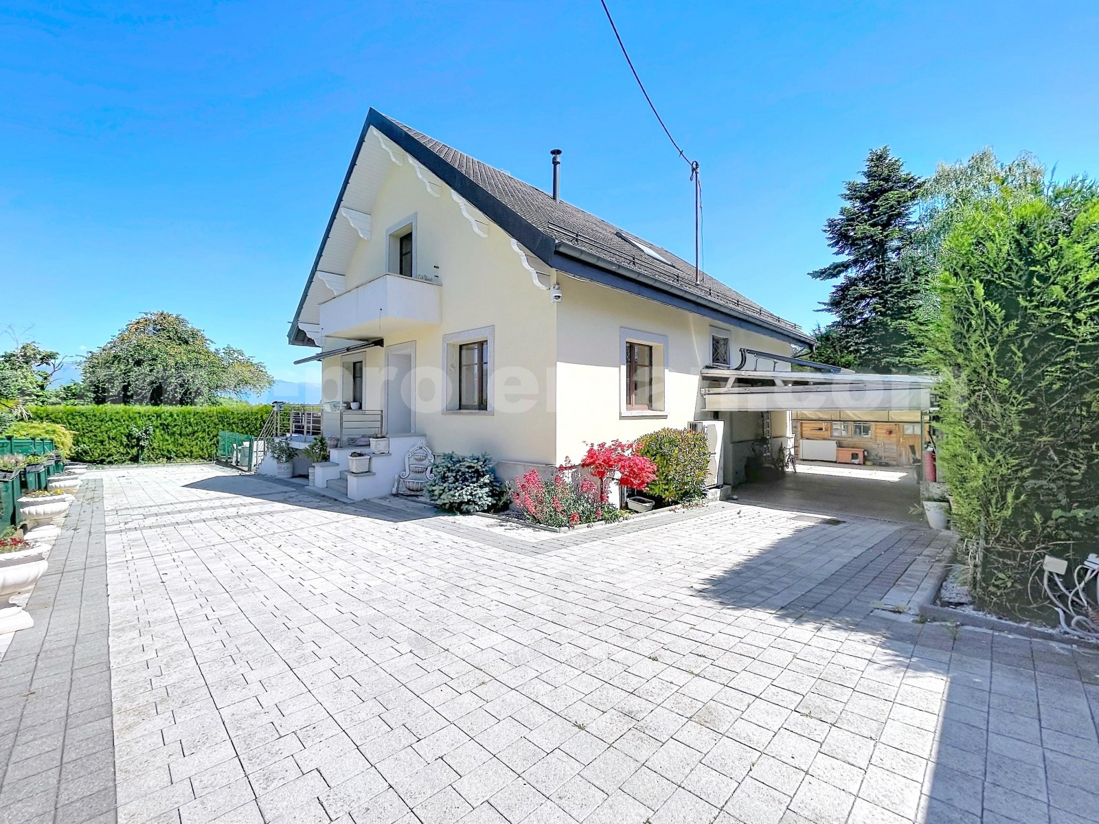 House 5 Rooms CHENEX - Photo 2