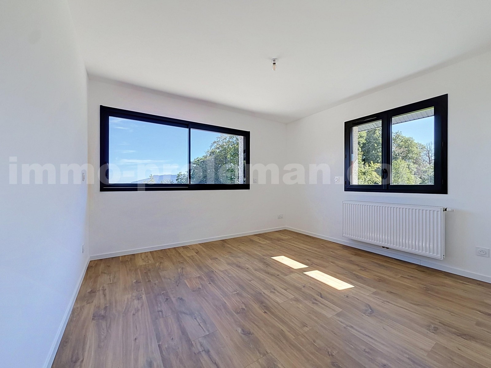 House 5 Rooms PERS-JUSSY - Photo 8