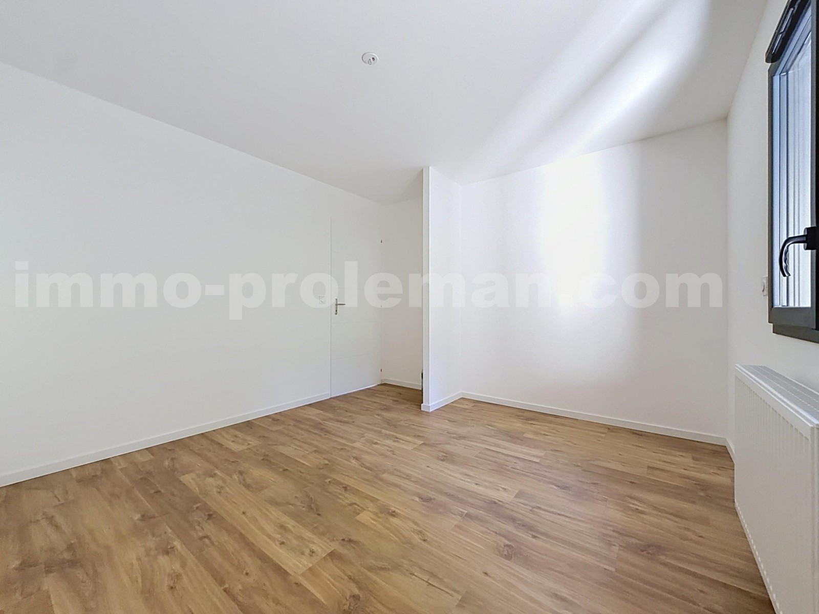 House 5 Rooms PERS-JUSSY - Photo 11