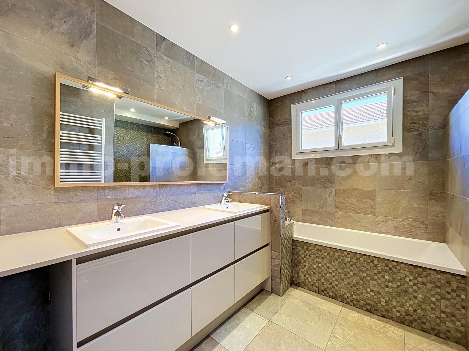 Apartment 4 Rooms SAINT-FONS - Photo 8
