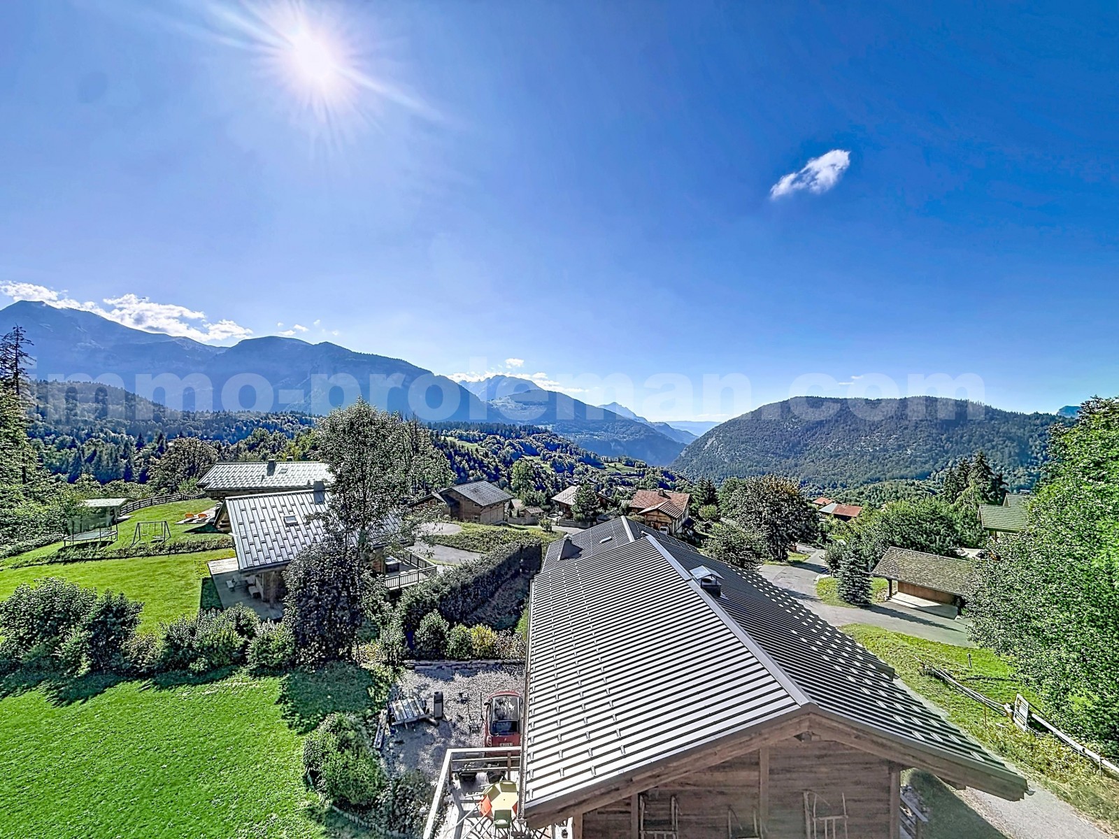 Apartment 4 Rooms ARACHES-LA-FRASSE - Photo 2