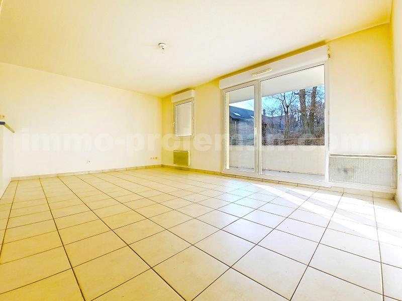 Apartment 3 Rooms VETRAZ-MONTHOUX - Photo 2