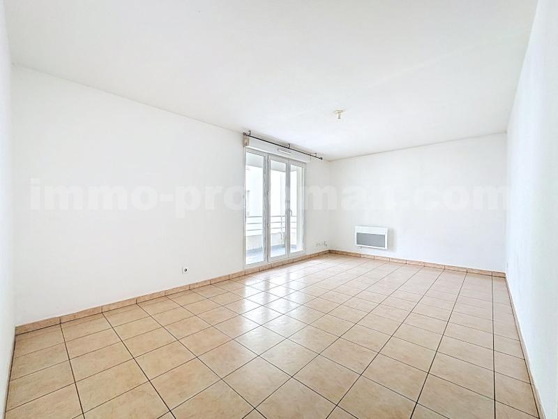Apartment 3 Rooms VILLE-LA-GRAND - Photo 2