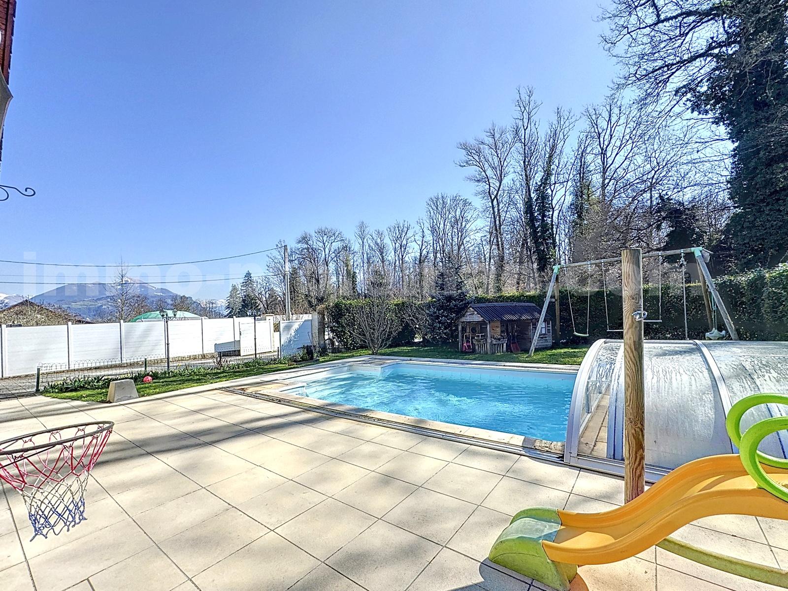 House 6 Rooms PERS-JUSSY - Photo 2