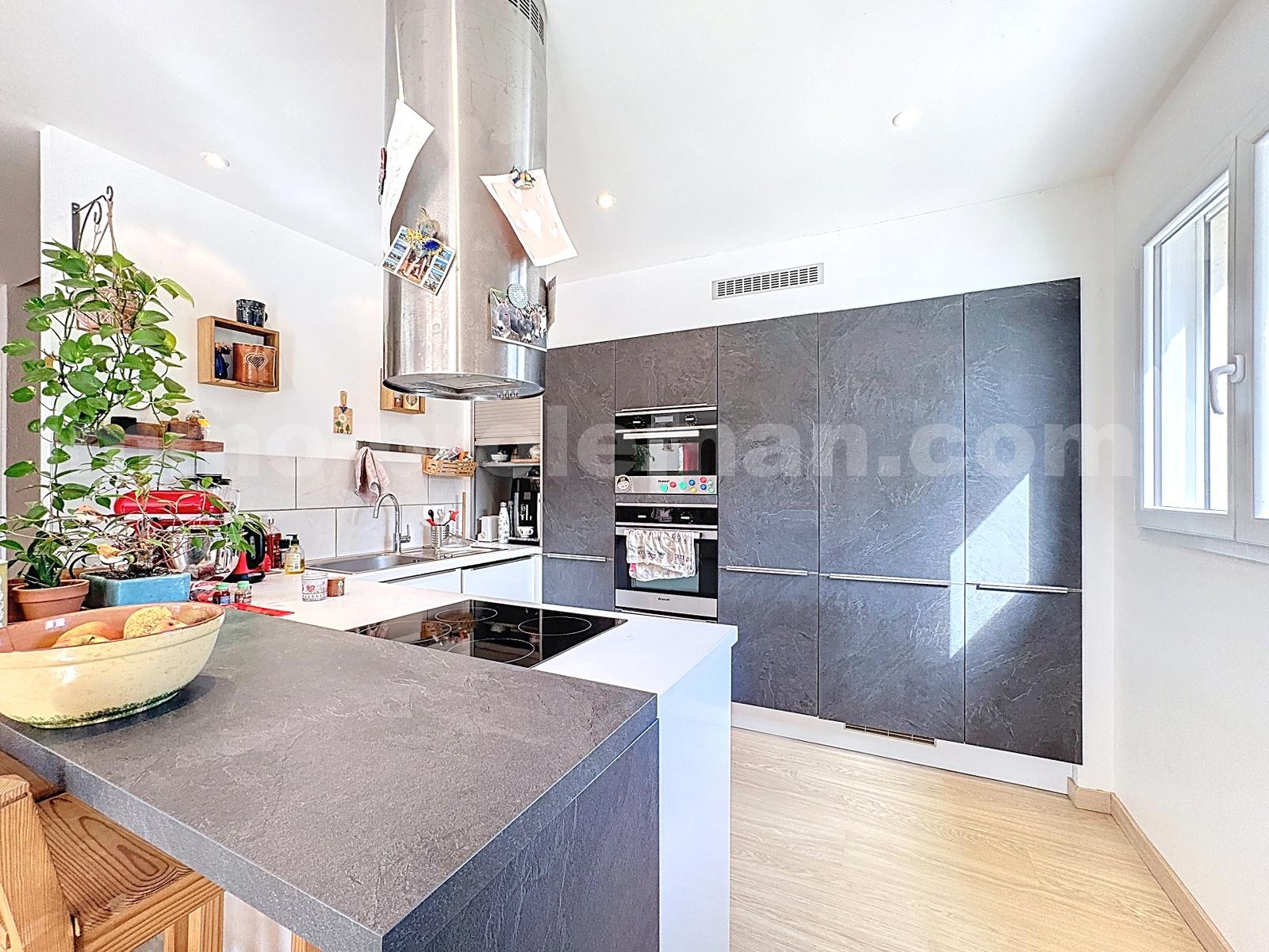 House 6 Rooms PERS-JUSSY - Photo 4