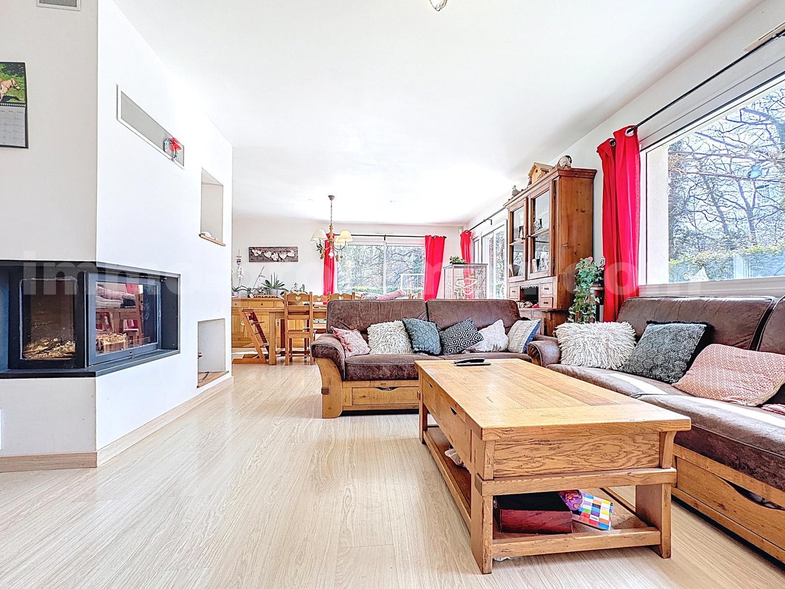 House 6 Rooms PERS-JUSSY - Photo 6