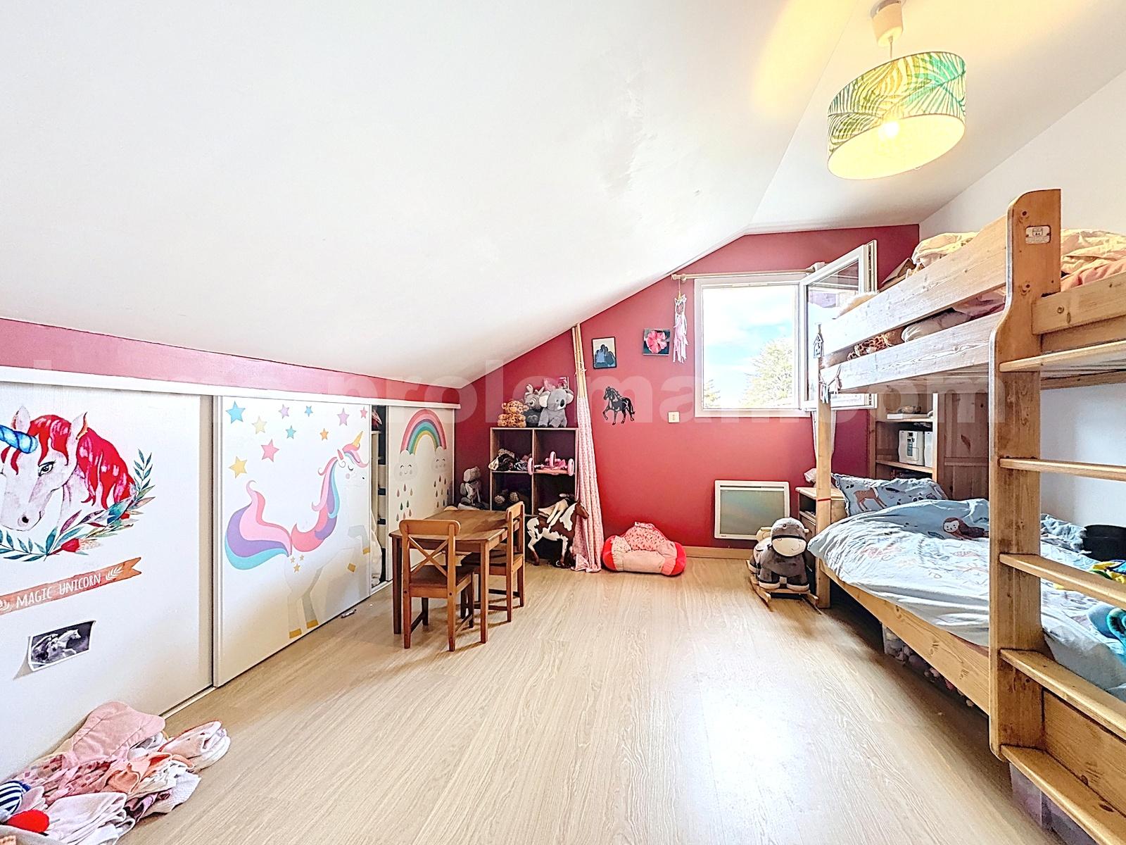 House 6 Rooms PERS-JUSSY - Photo 9