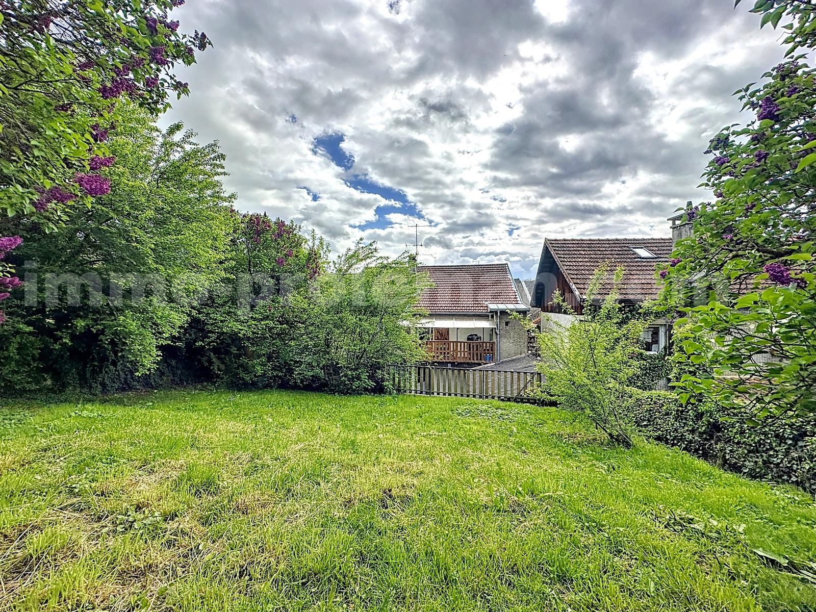 Immeuble  BONNE - Photo 1