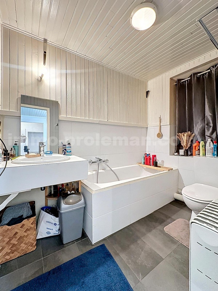 Immeuble  BONNE - Photo 9