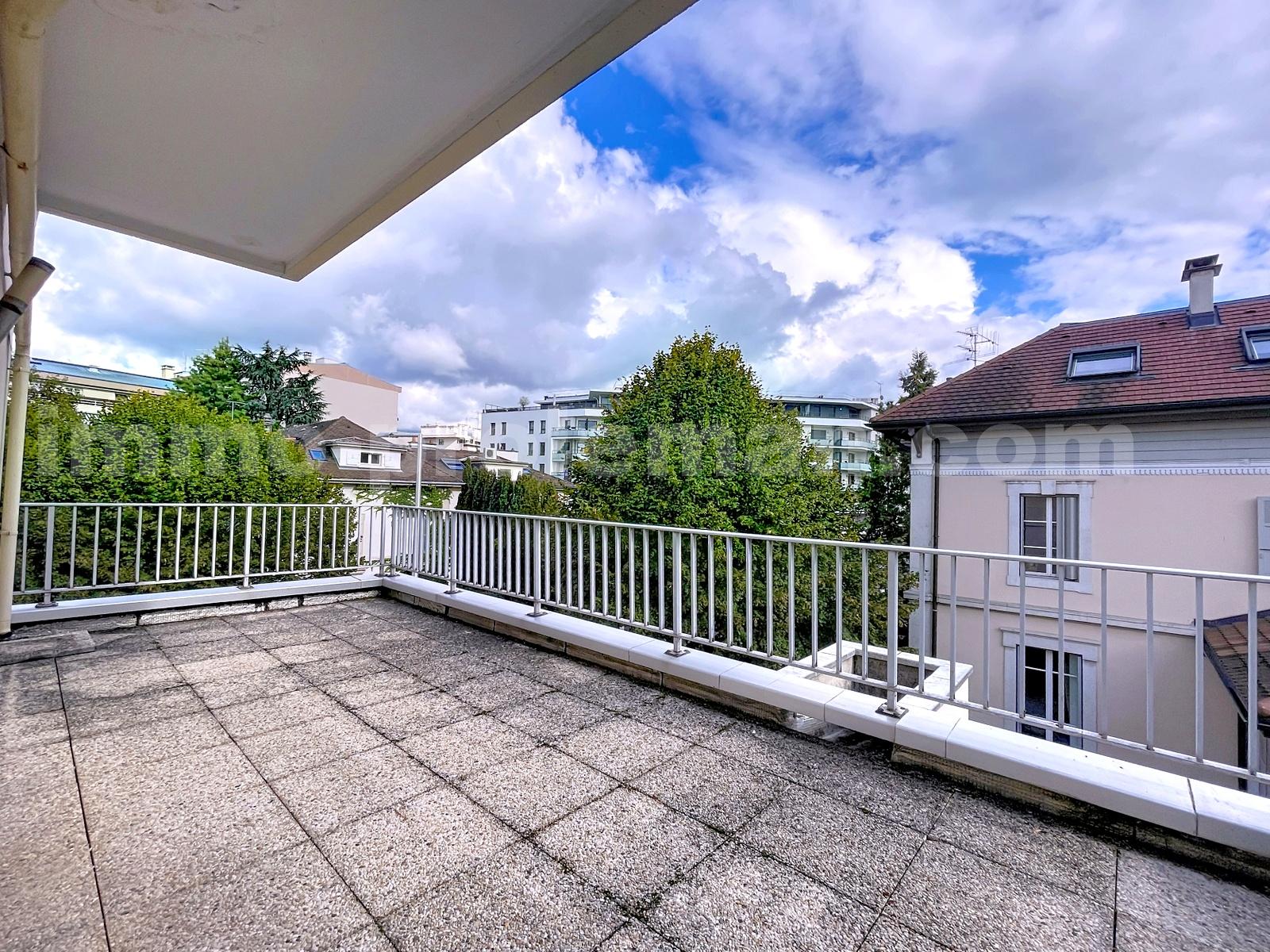 Appartement 2 Pièce(s) ANNEMASSE - Photo 1
