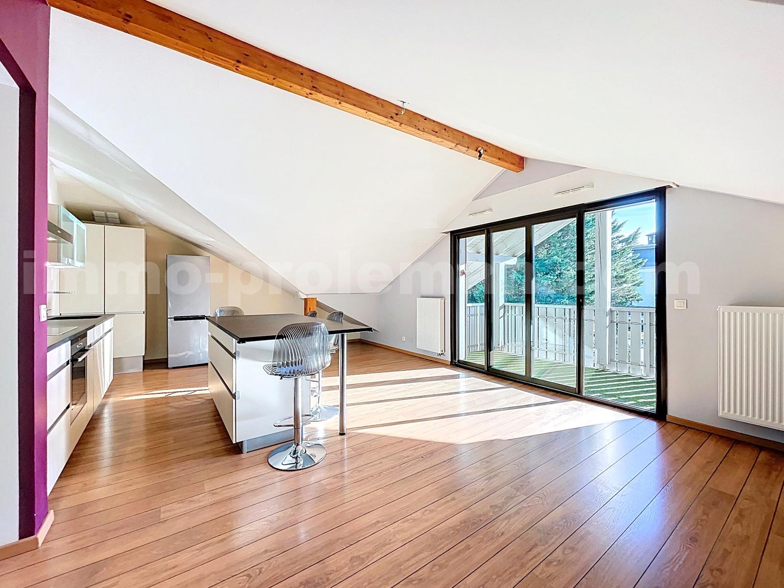 Appartement 3 Pièce(s) LUCINGES - Photo 4