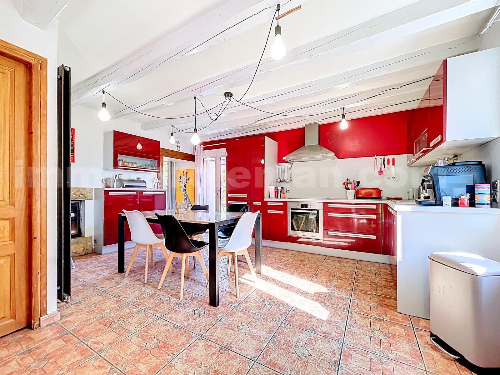 Maison 7 Pièce(s) SAINT-CERGUES - Photo 7