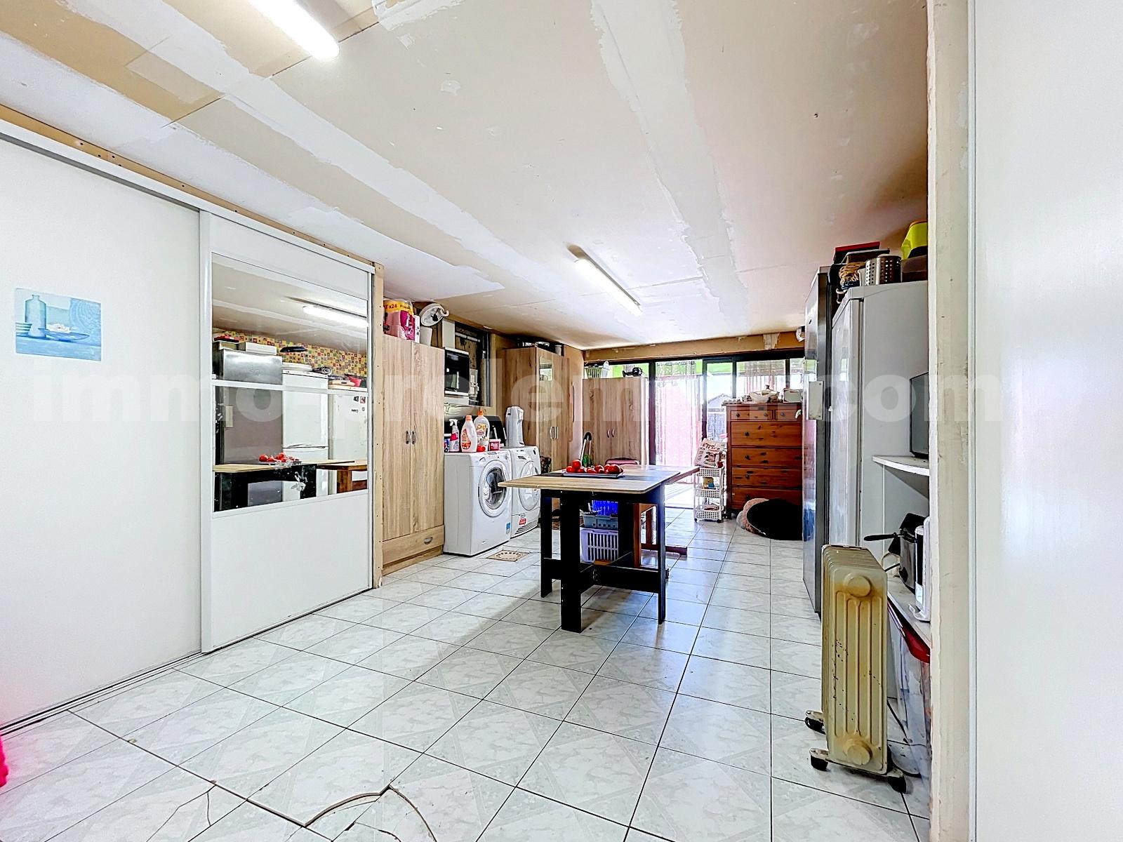Maison 7 Pièce(s) SAINT-CERGUES - Photo 9