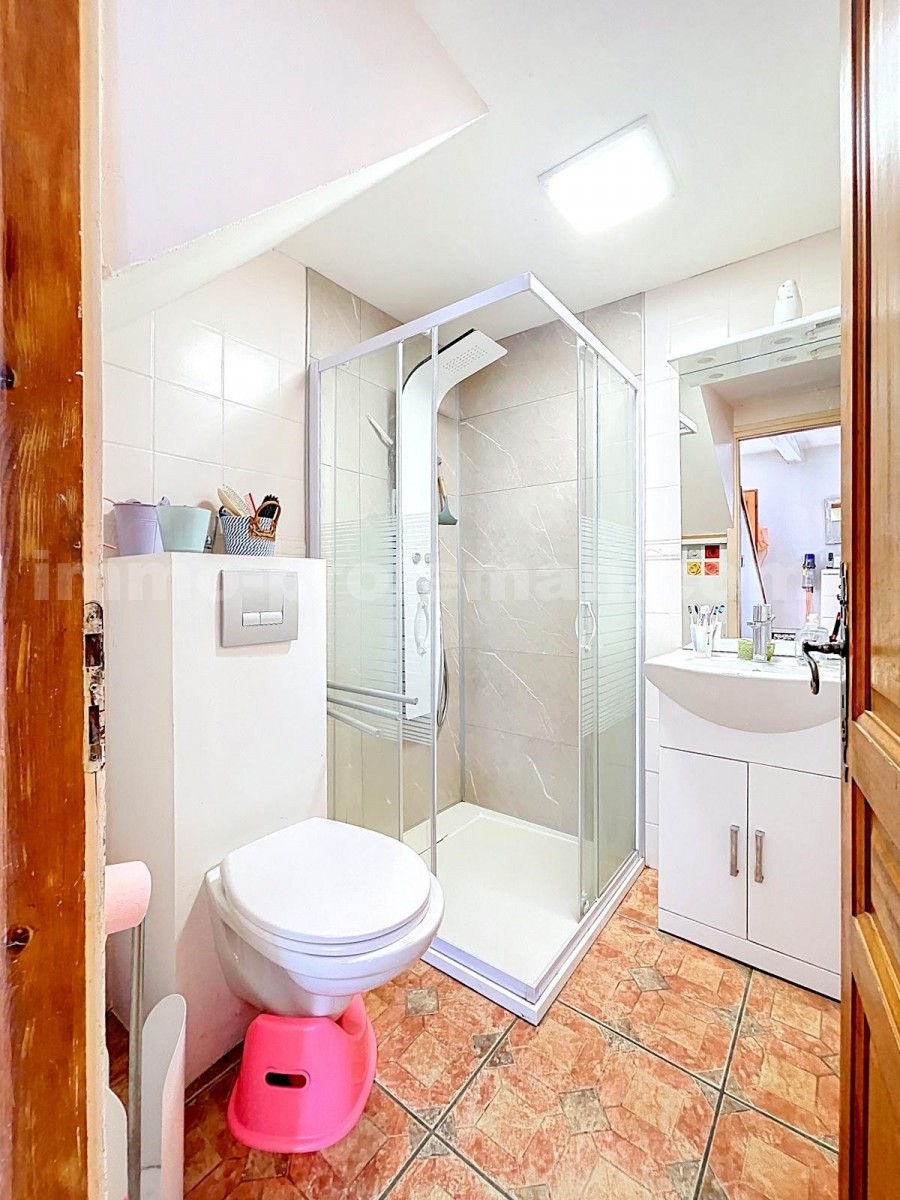 Maison 7 Pièce(s) SAINT-CERGUES - Photo 15