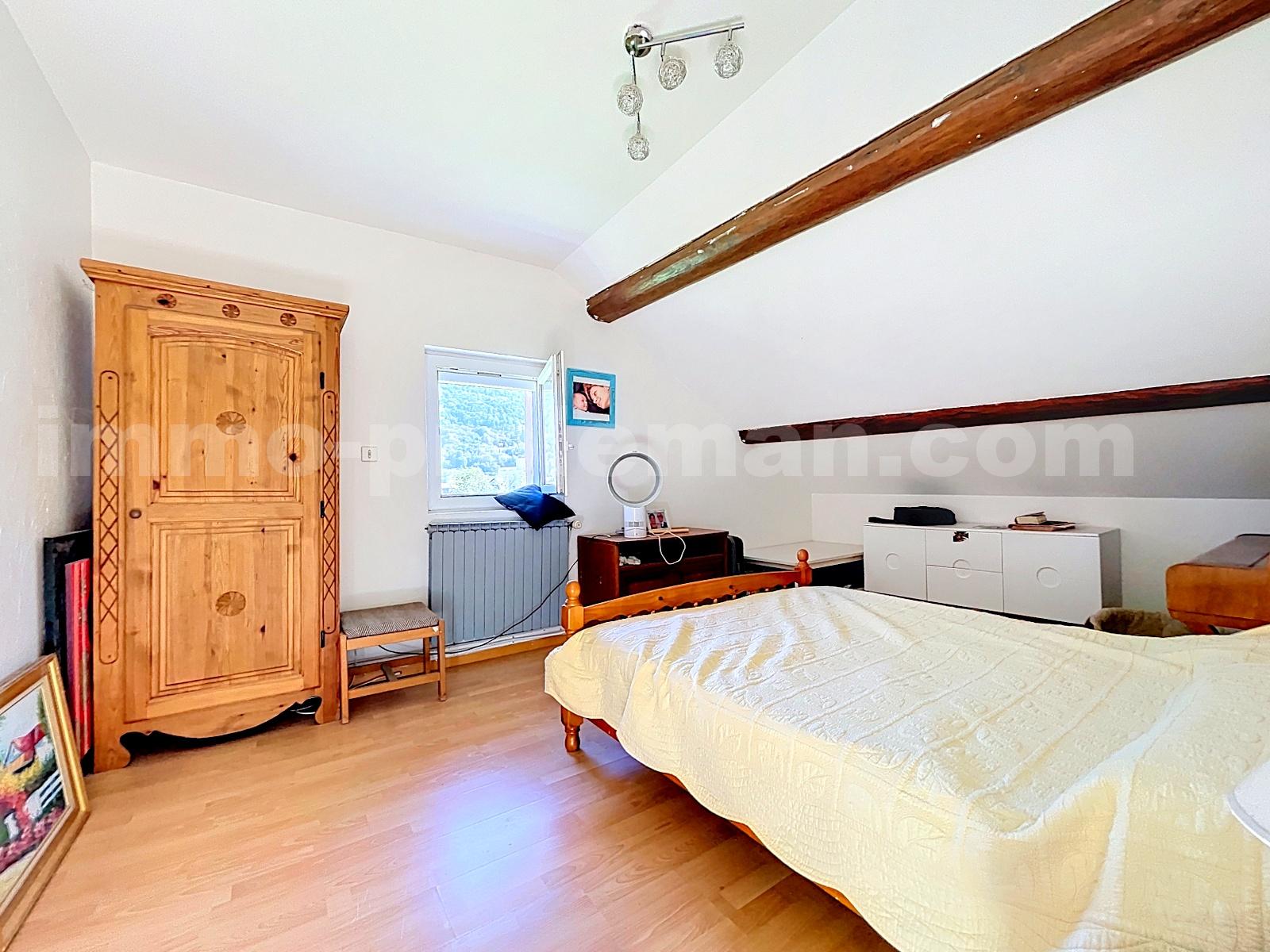 Maison 7 Pièce(s) SAINT-CERGUES - Photo 19