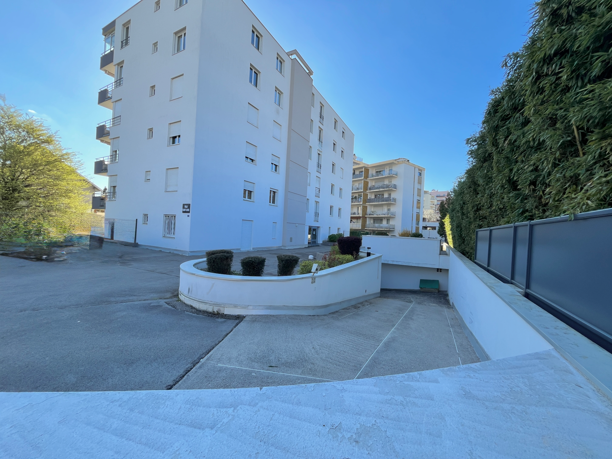 Garage  Besançon - Photo 1