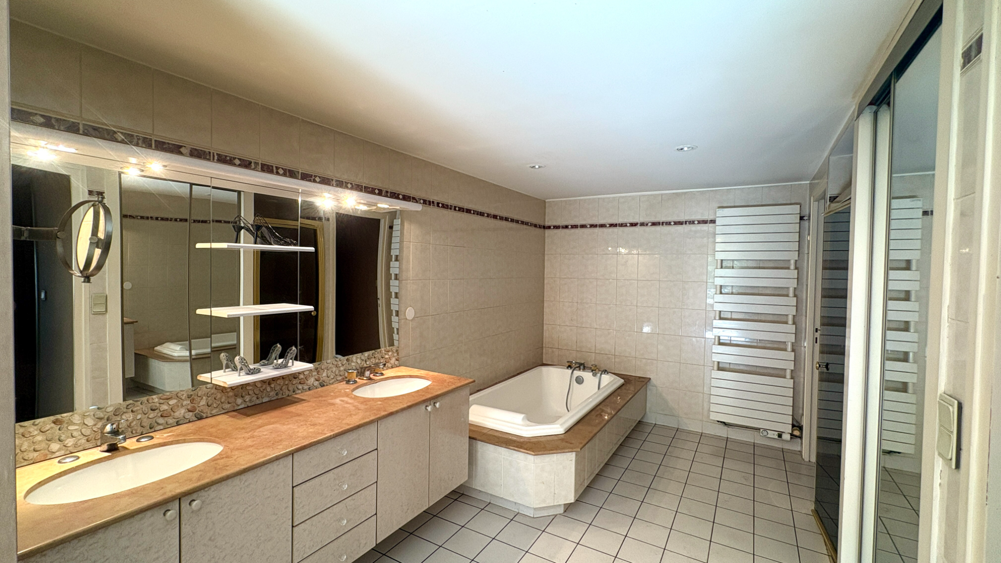 Building 10 Rooms Rans - Photo 7