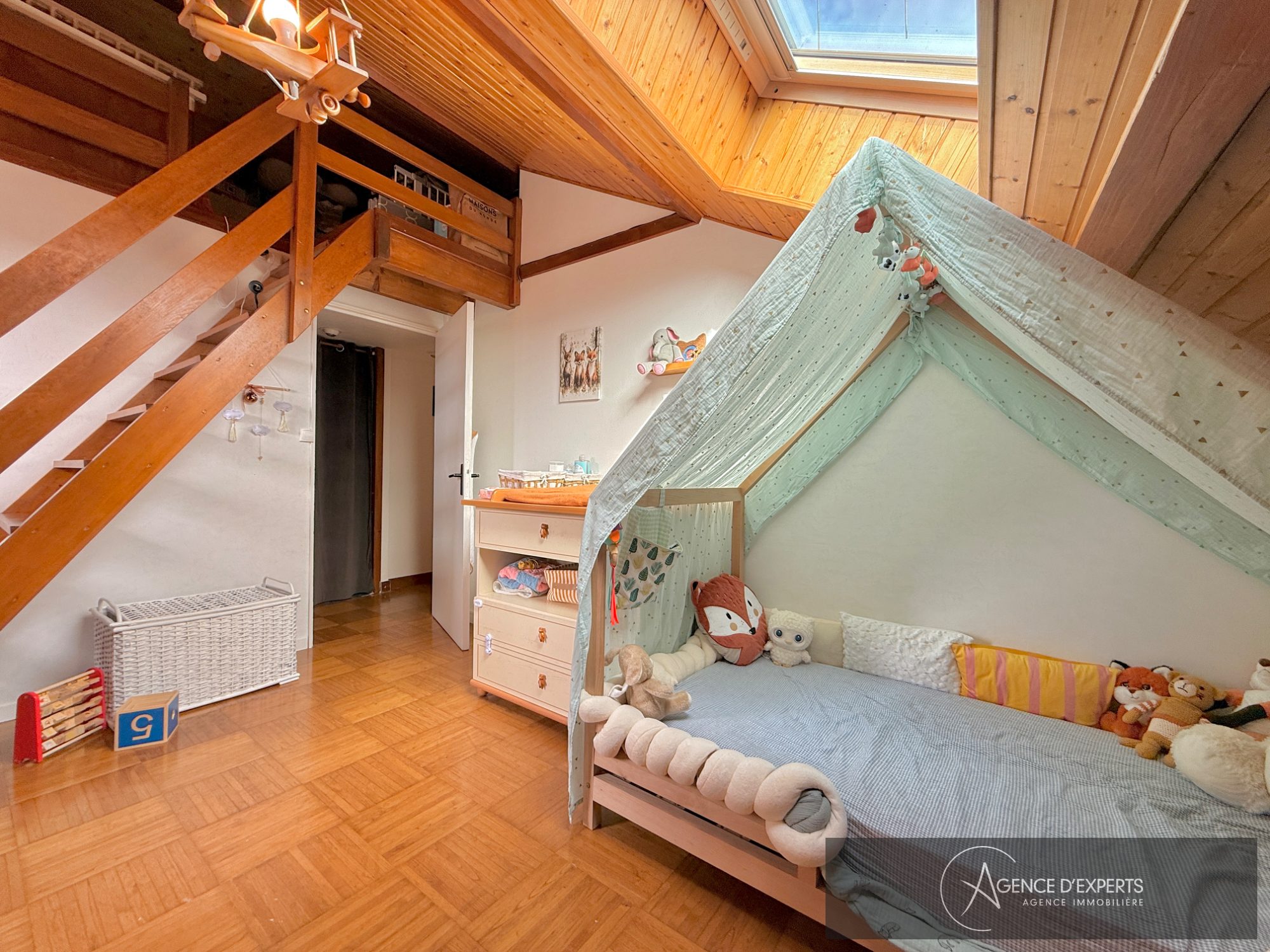 Apartment 5 Rooms Rioz - Photo 8