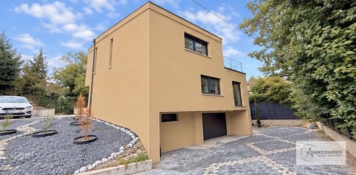 House 6 Rooms Franois - Photo 2