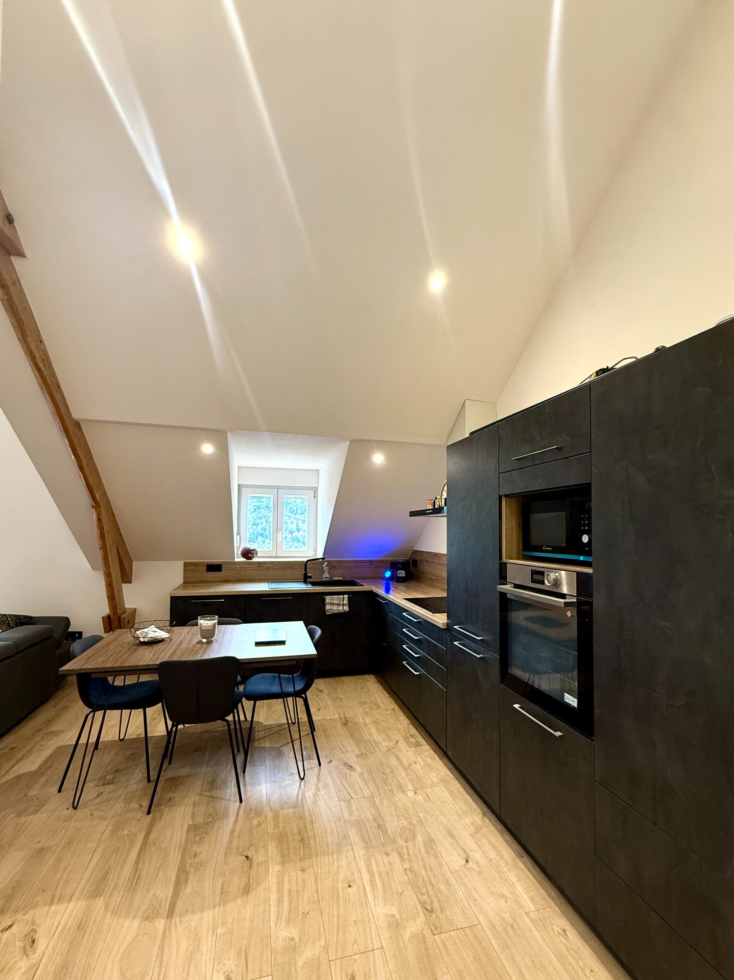 Apartment 2 Rooms Villers-le-Lac - Photo 3