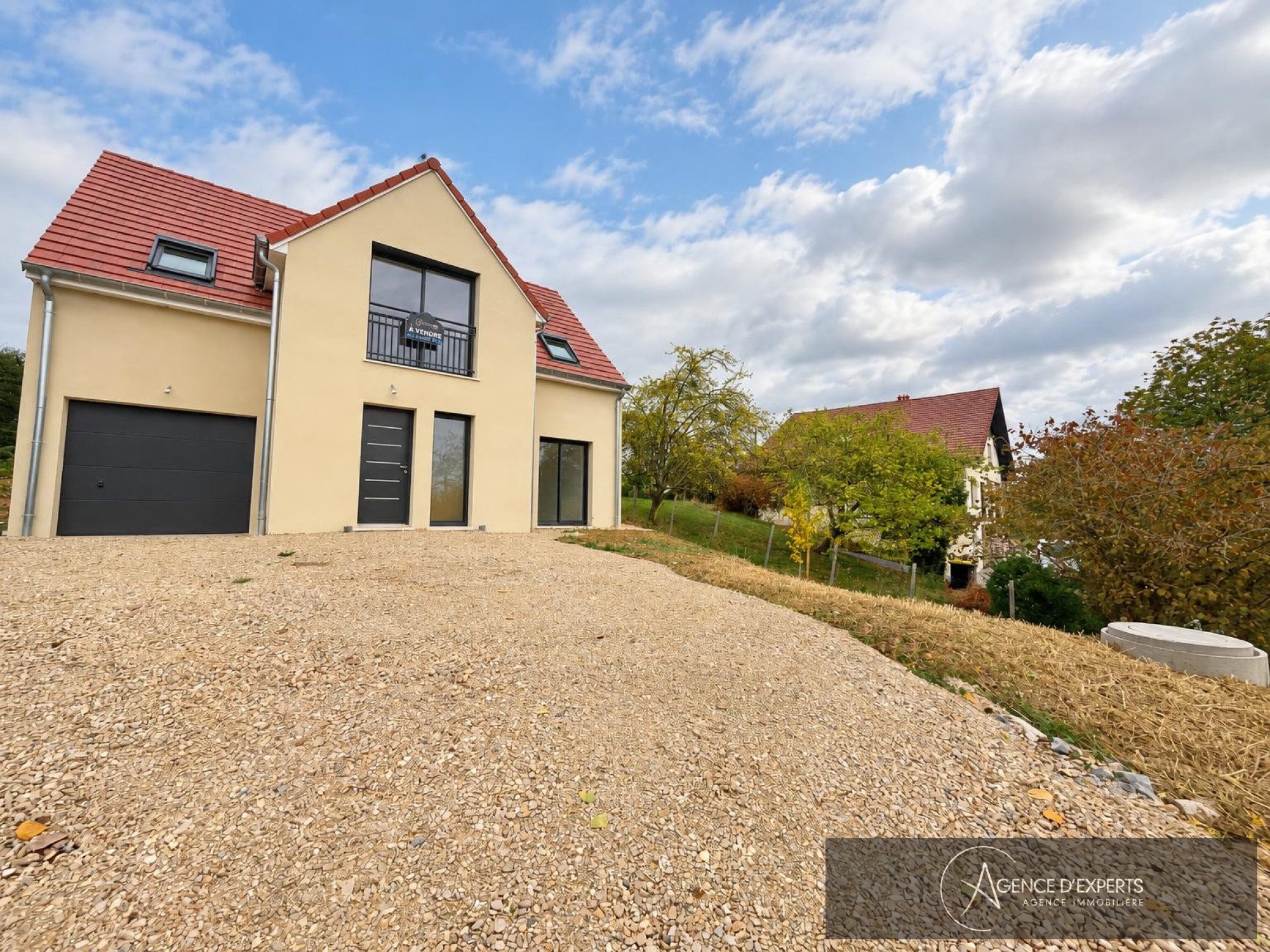 House 6 Rooms Velesmes-Essarts - Photo 2