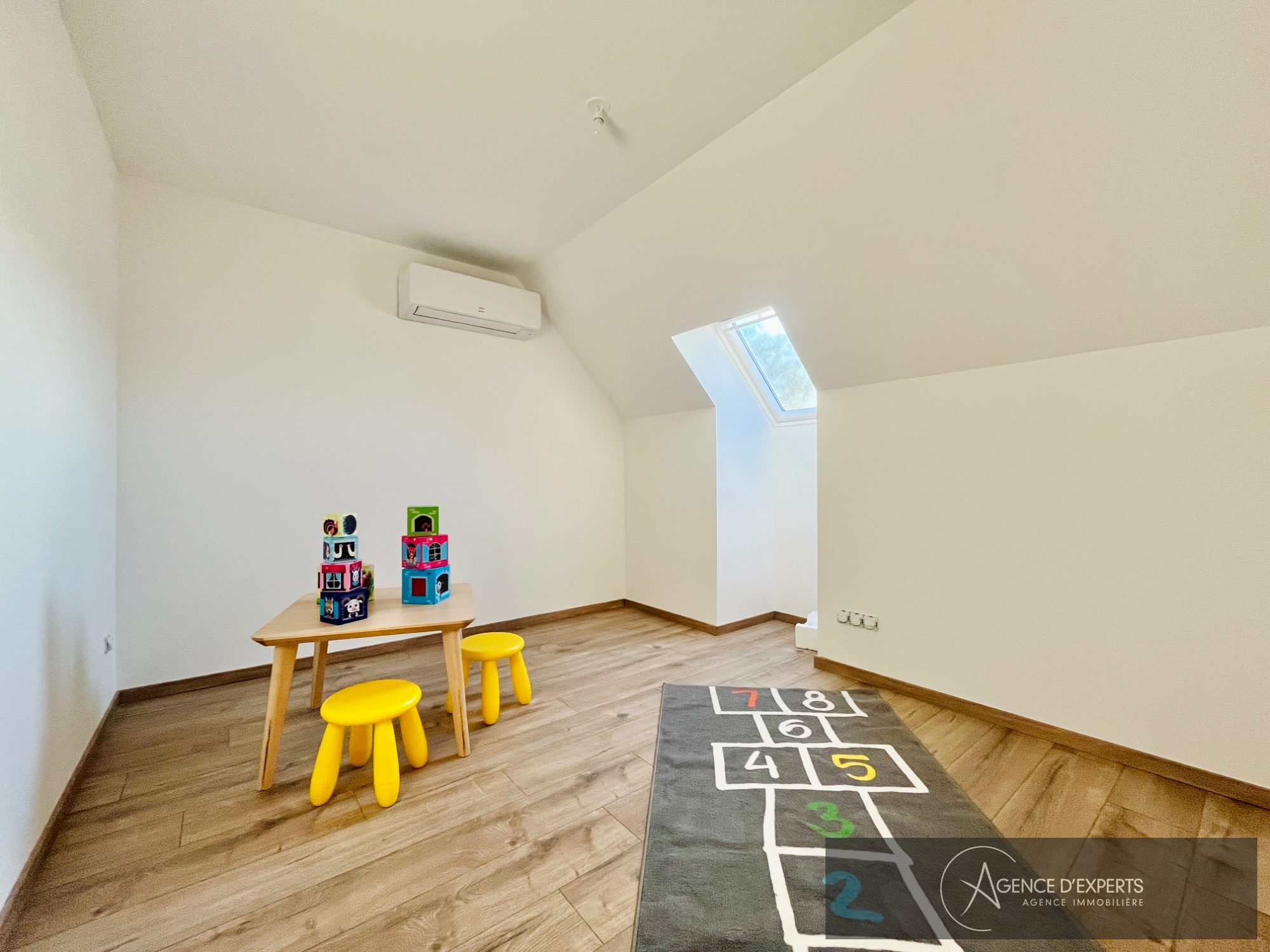 House 6 Rooms Velesmes-Essarts - Photo 16