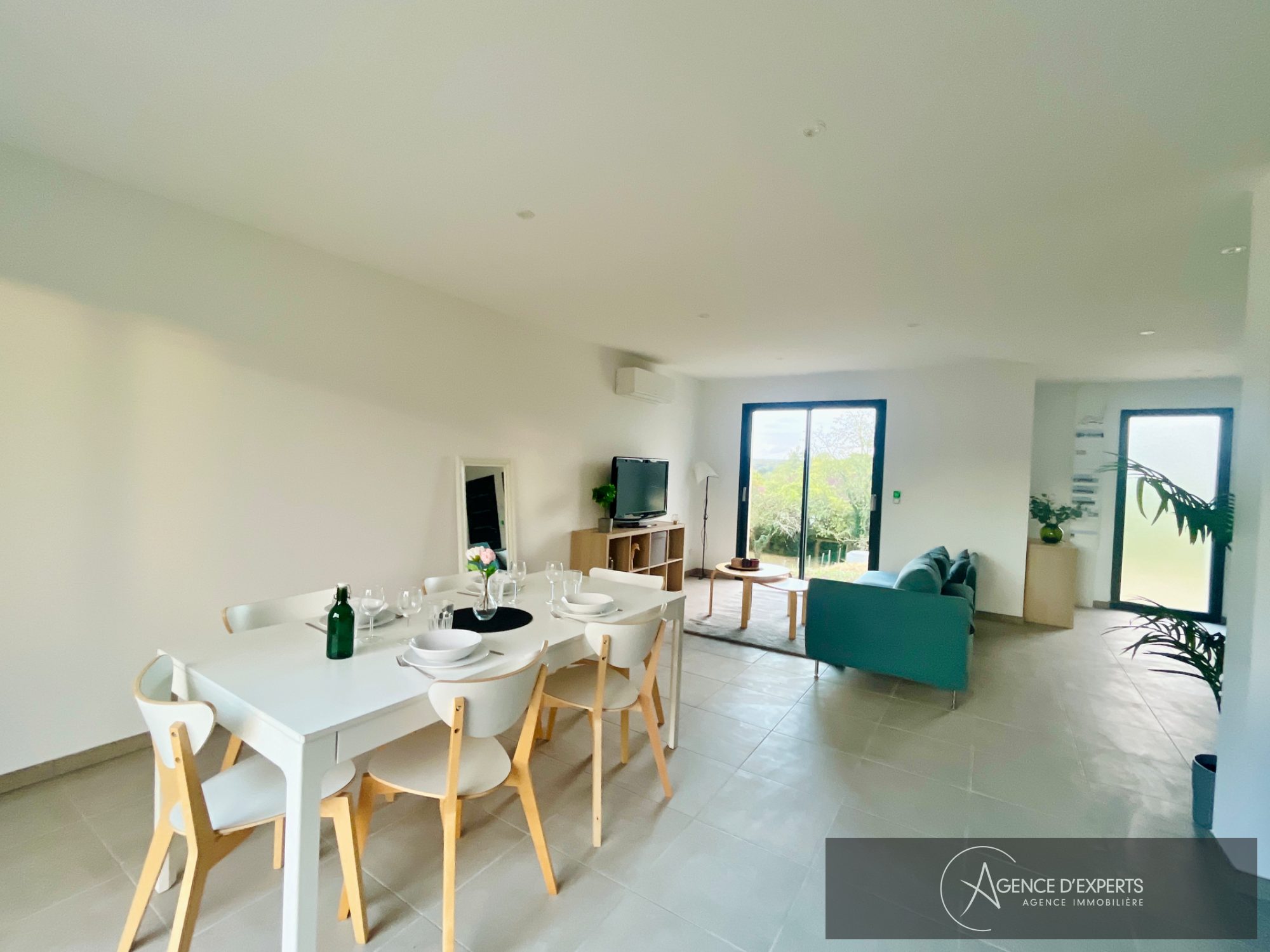 House 6 Rooms Velesmes-Essarts - Photo 5