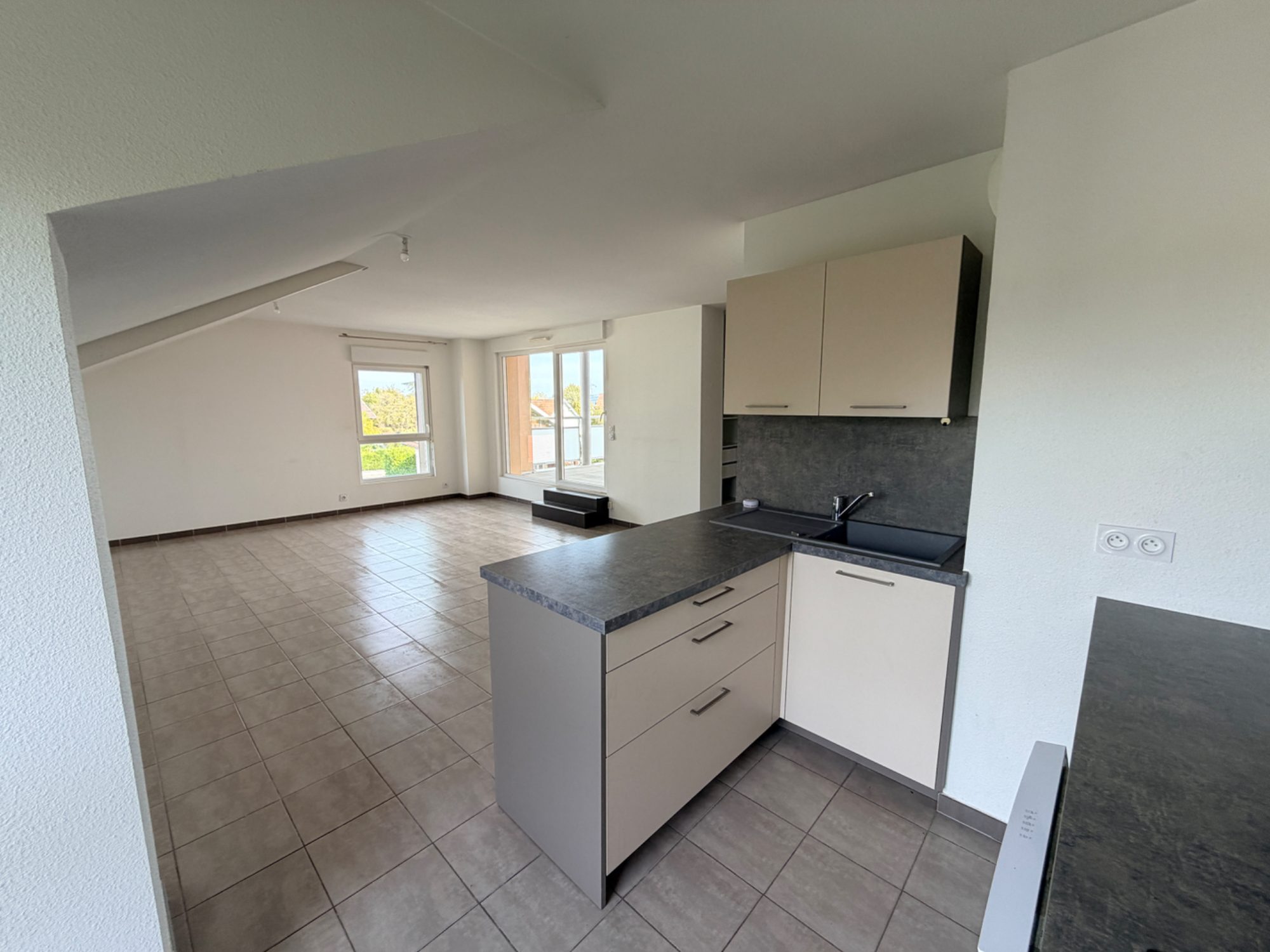 Apartment 3 Rooms Besançon - Photo 5