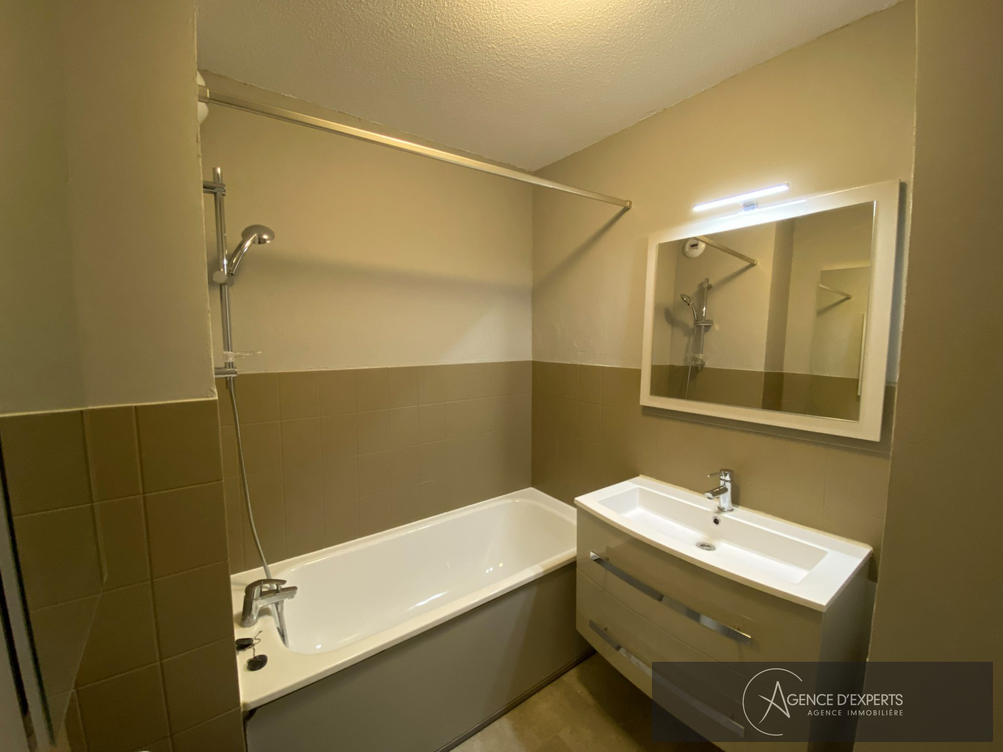 Apartment 2 Rooms Besançon - Photo 6